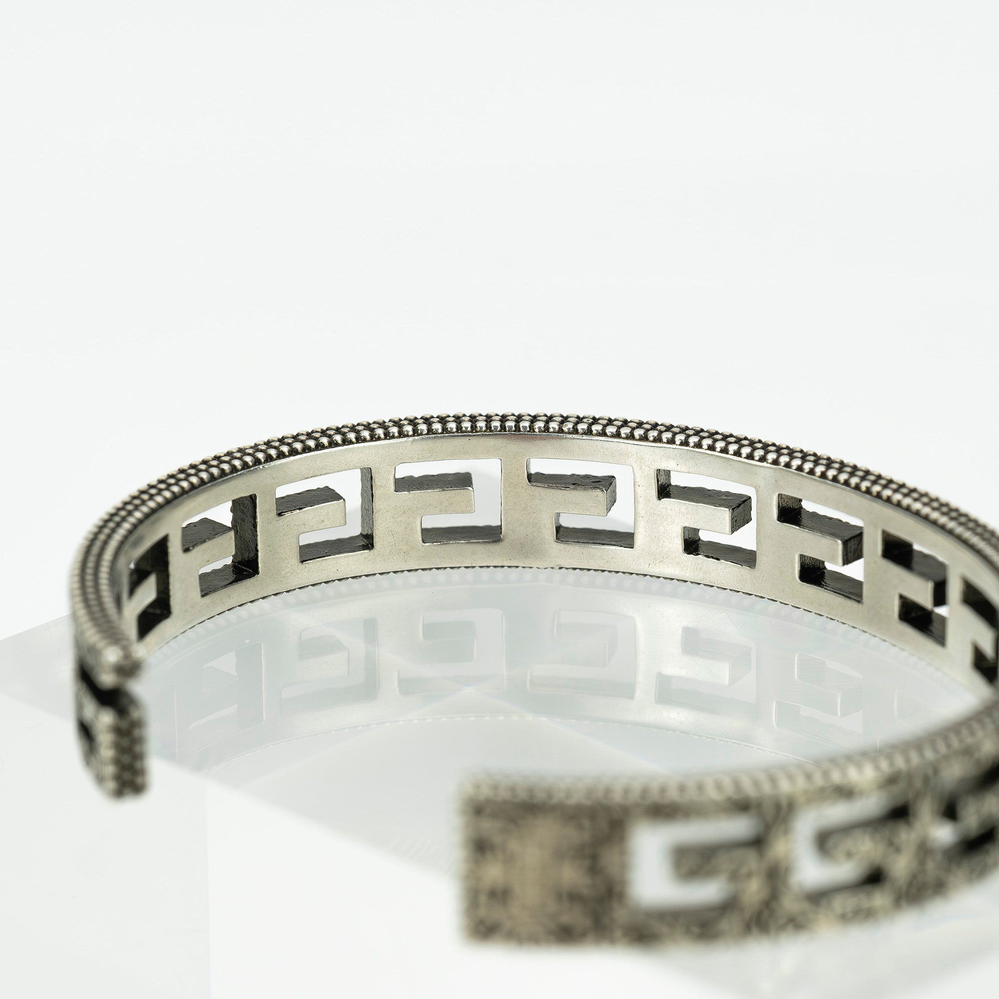 グッチ GUCCI バングル アラベスク Gモチーフ #19 シルバー925 約36.8g ブレスレット メンズアクセサリー 【箱・保存袋付】