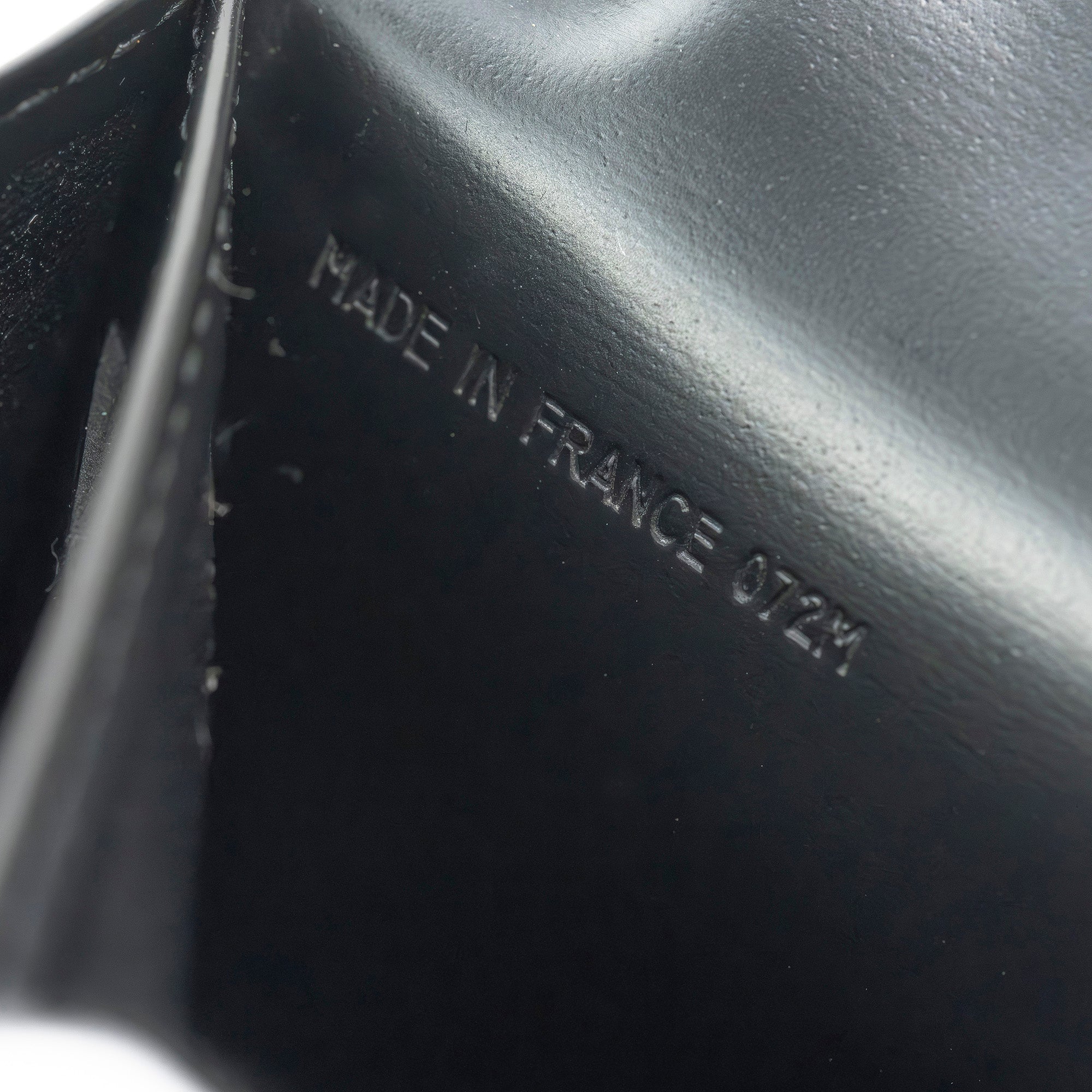 ダンヒル Dunhill 長財布 メンズ ブラック カード多数収納 小銭入れ無し 高級革財布【箱付】