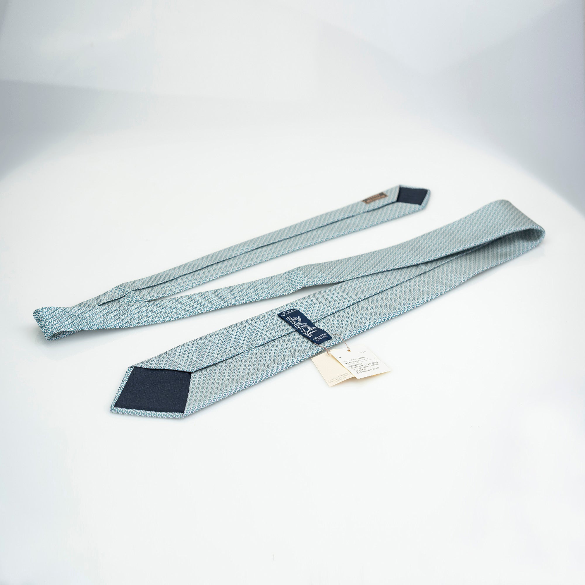 エルメス HERMES メンズアクセサリー シルクアイテム ネクタイ ペイズリー風ミニパターン グリーン系 【箱付】