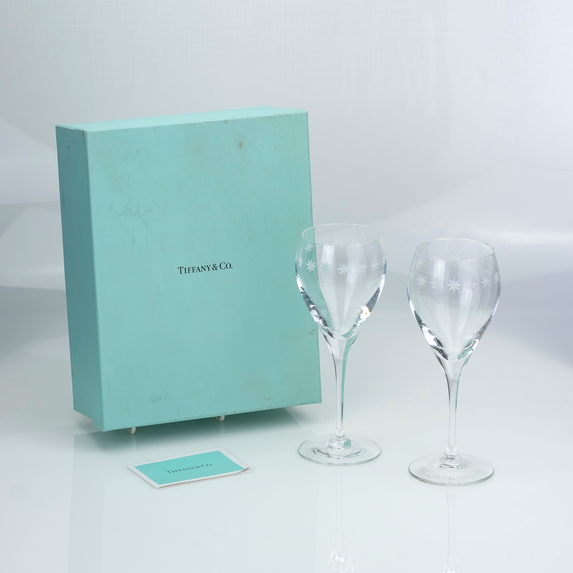 ティファニー Tiffany & Co. ルミナス クリスタルワイングラス ペア スターモチーフ 星模様 エッチング【箱付】
