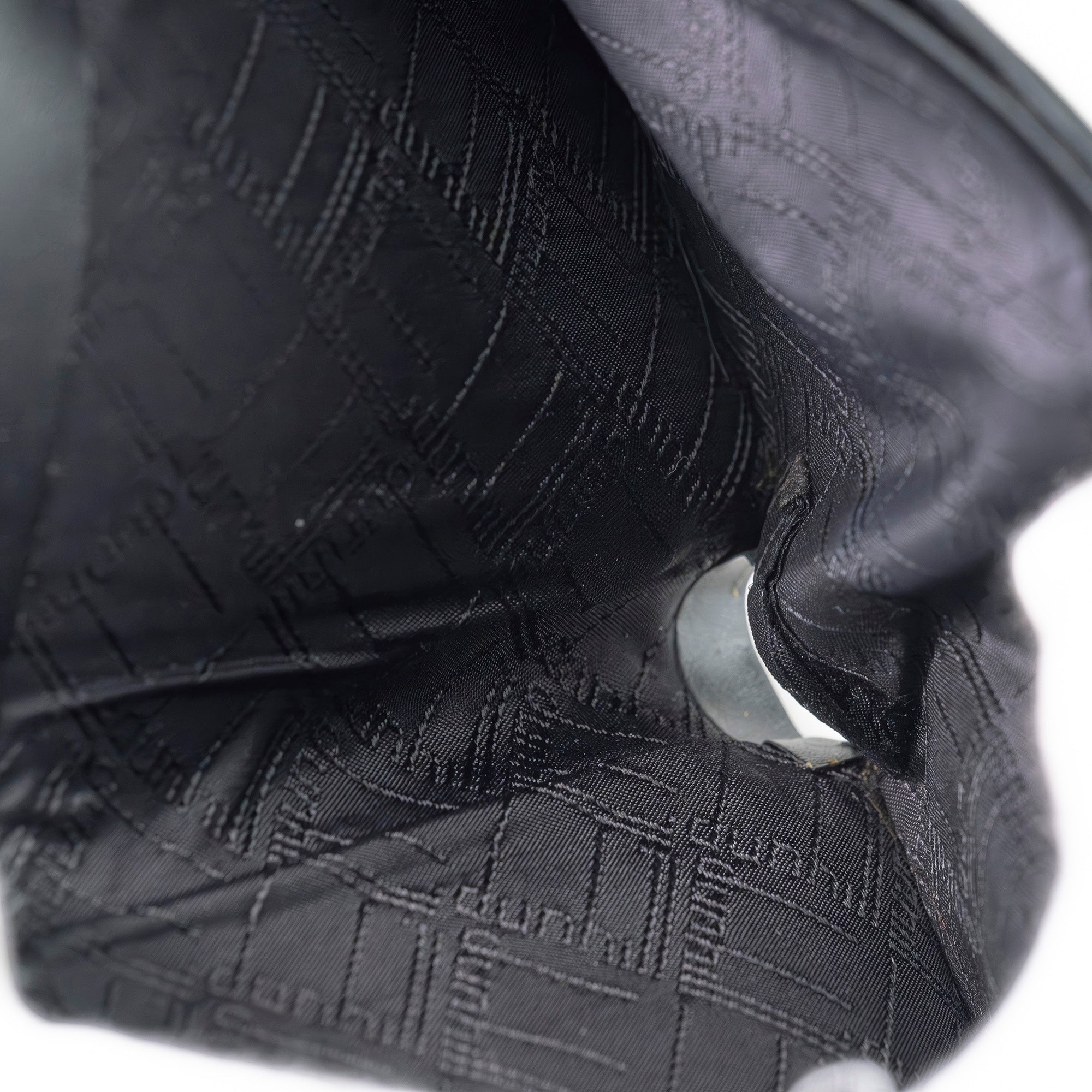 Dunhill Oxford Bi-fold Wallet, Black Leather, Gold Hardware, Logo Engraving, Slim and Compact, Includes Dust Bag