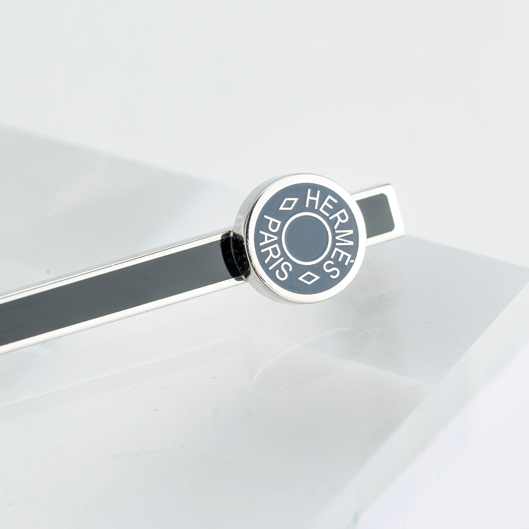 エルメス HERMES セリエ タイバー タイピン タイクリップ パラジウムプレーテッド メンズ ビジネス フォーマル 小物【箱・保存袋付】