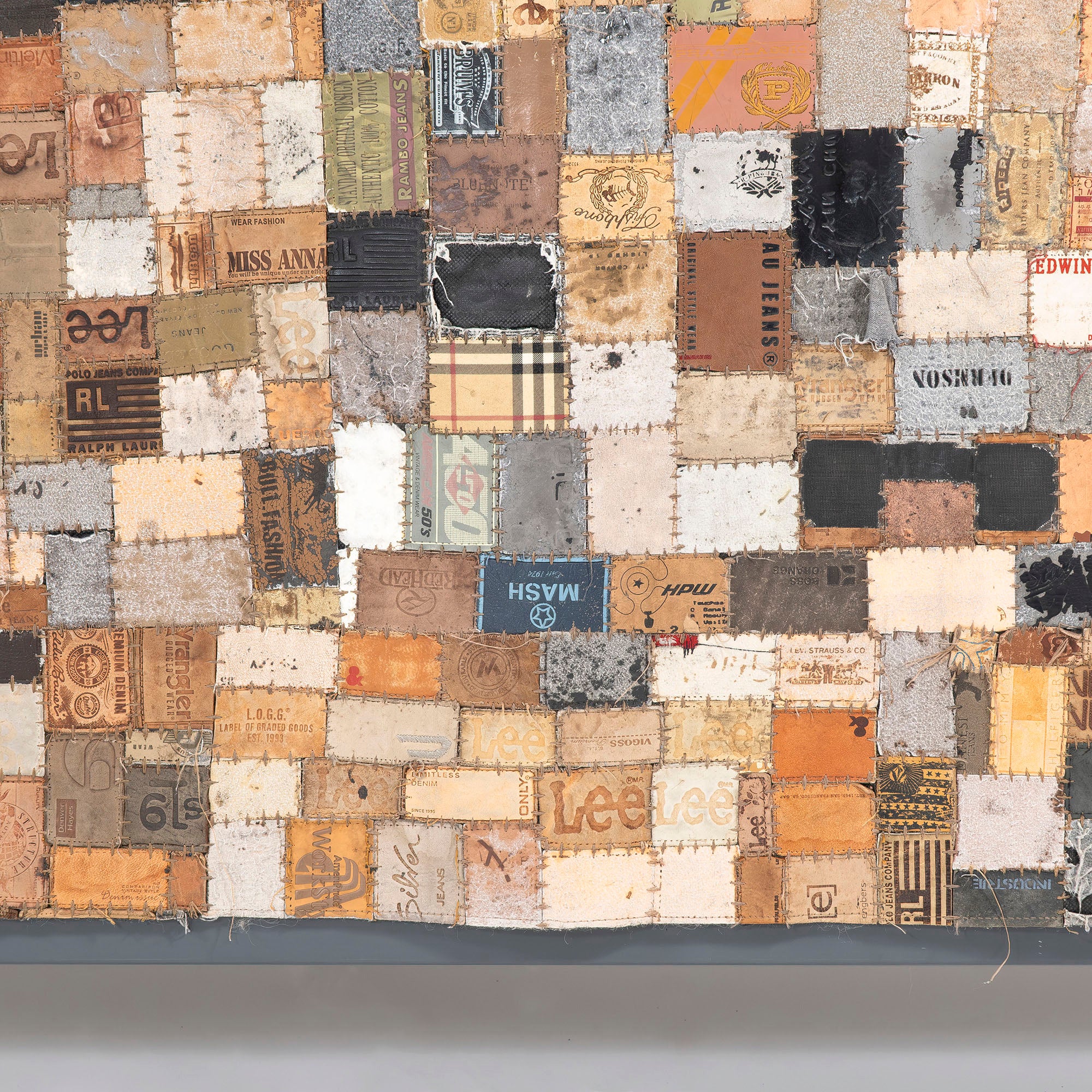 ラグ アスプルンド ASPLUND SHARDA レザーパッチワークラグ デニム革パッチ カーペット アップサイクル リメイク インダストリアル