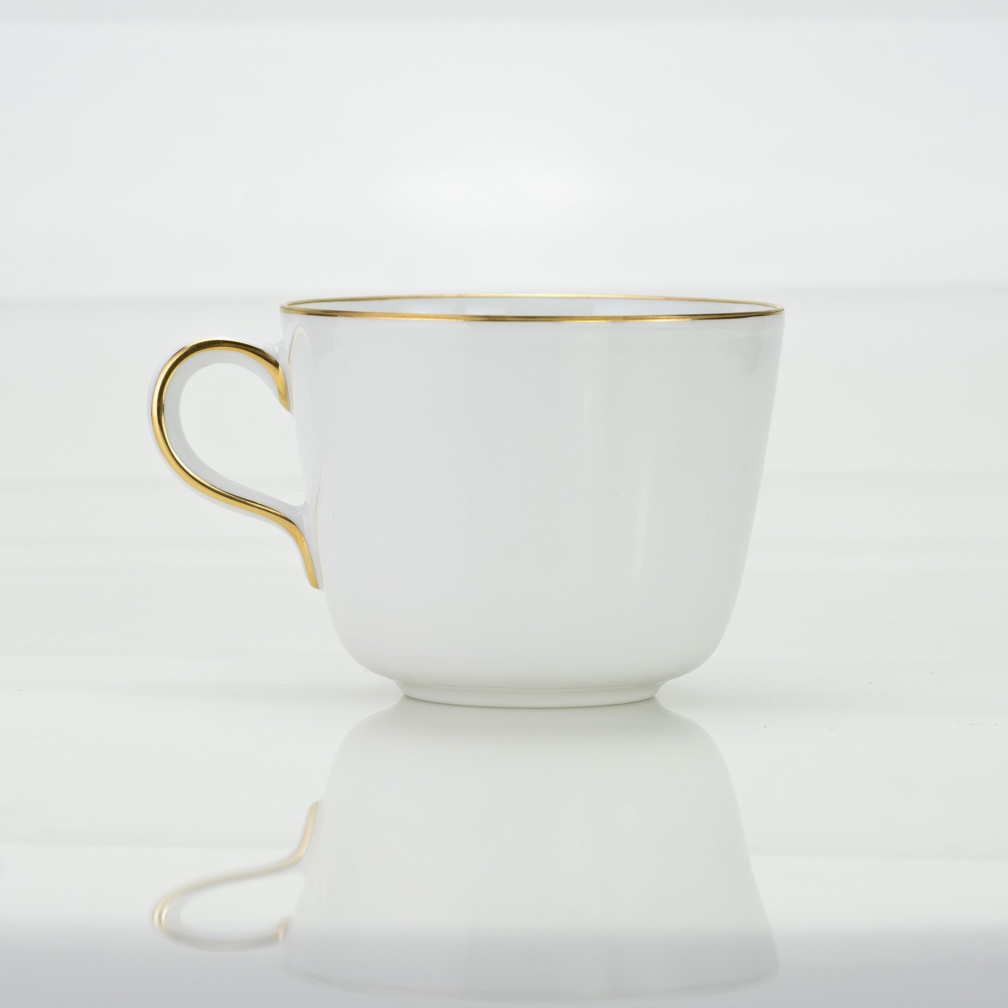 大倉陶園 ブルーローズ 8211 モーニングカップ&ソーサー OKURA 白磁 青薔薇 コーヒーカップ 日本製 洋食器【箱付】(1)