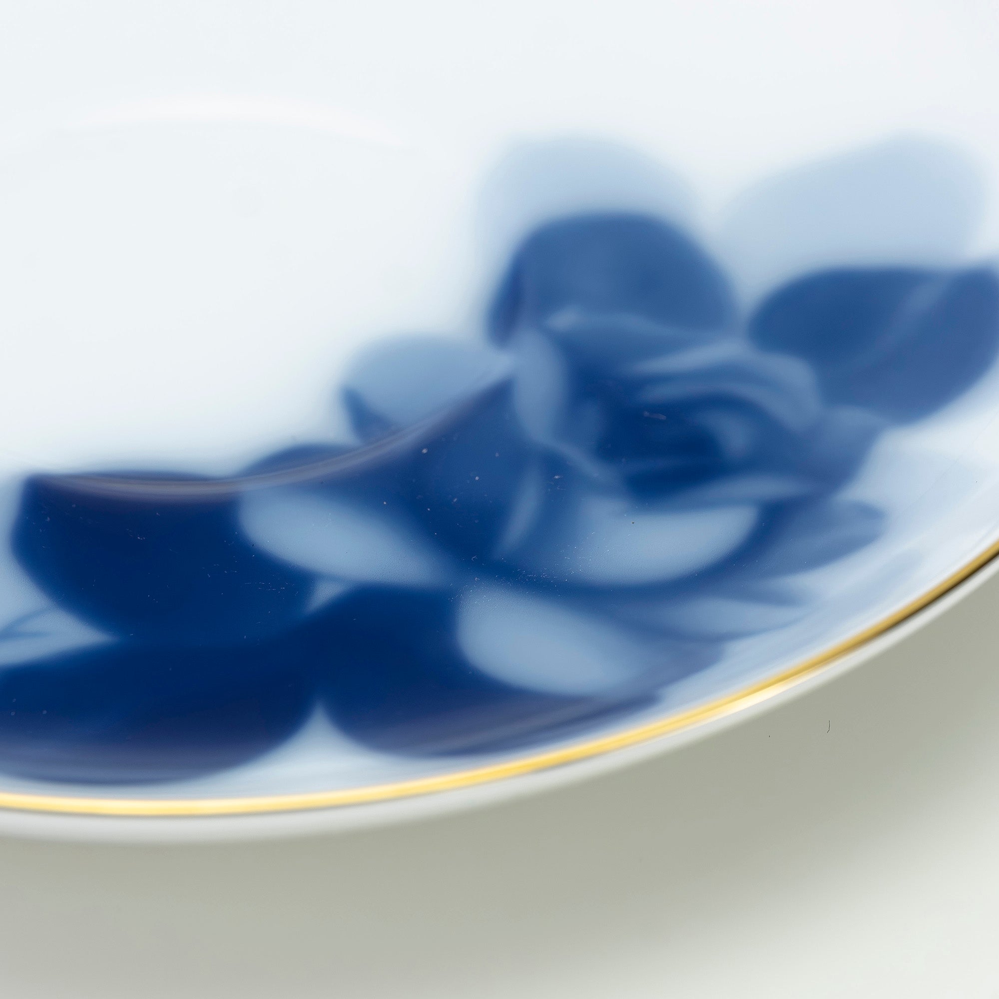 大倉陶園 ブルーローズ 8211 モーニングカップ&ソーサー OKURA 白磁 青薔薇 コーヒーカップ 日本製 洋食器【箱付】(2)