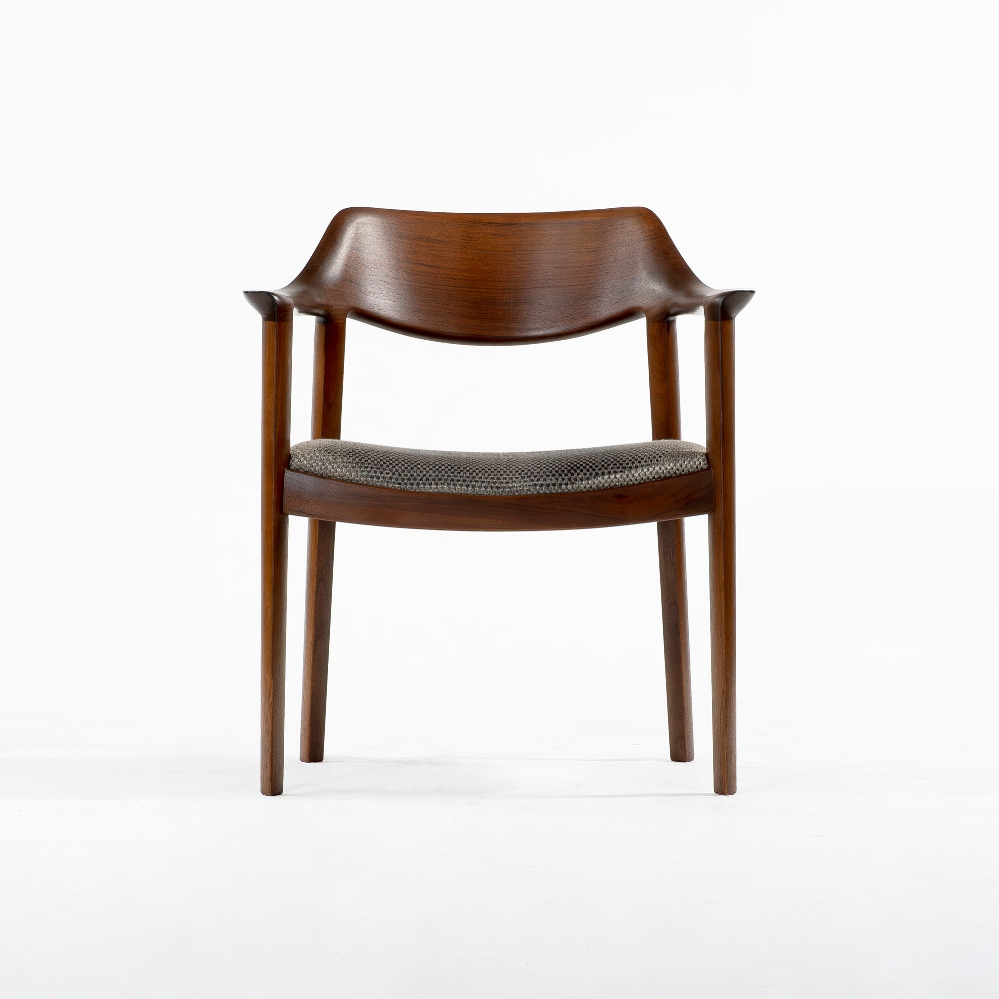 ダイニングチェア カンディハウス CondeHouse WING LUX LD アームチェア ウォールナット無垢材 北欧モダン 和モダン ナチュラル 旭川家具