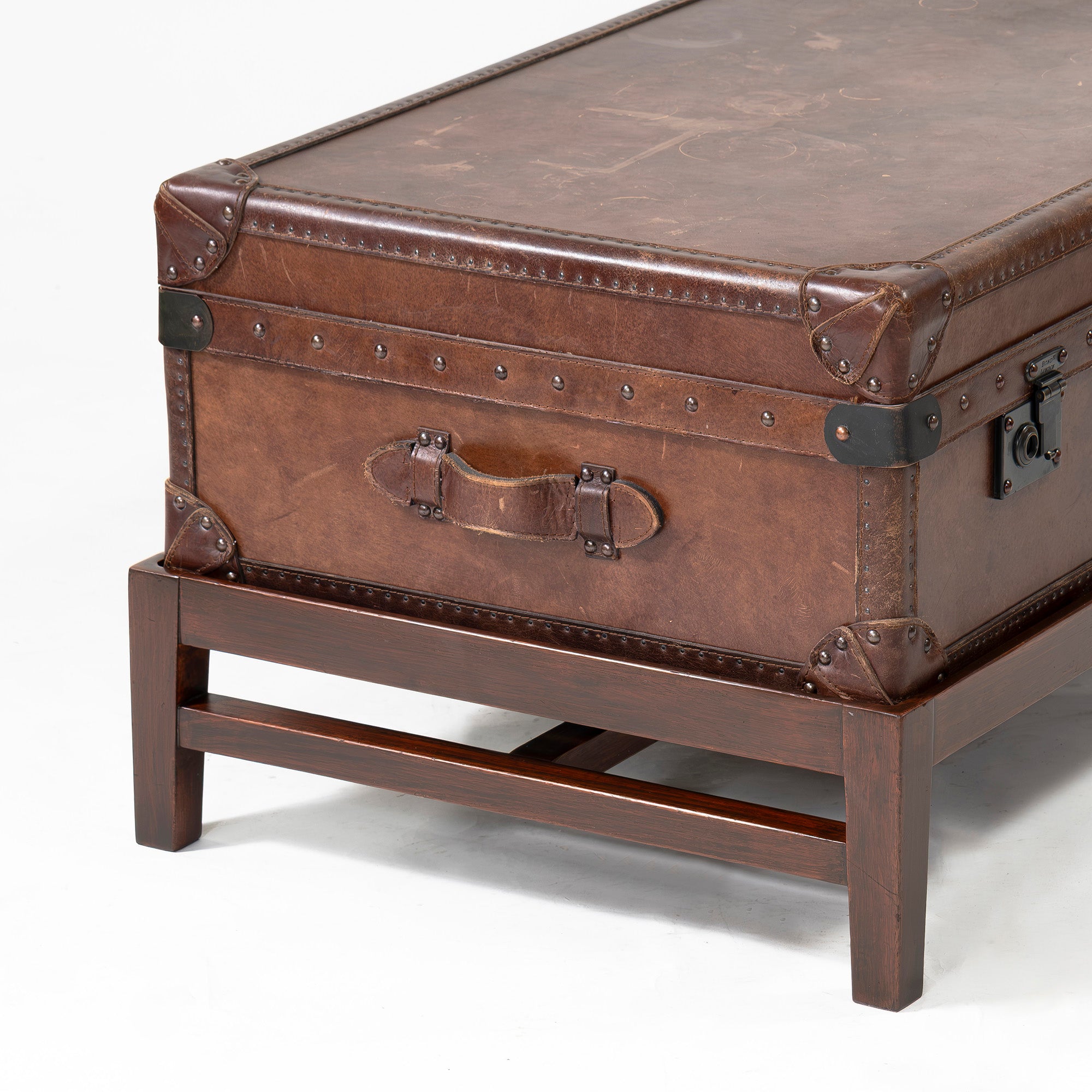 センターテーブル ハロ HALO WATSON MEDIUM TRUNK トランクテーブル レザー 専用スタンド付 ヴィンテージ風 アンティーク アスプルンド