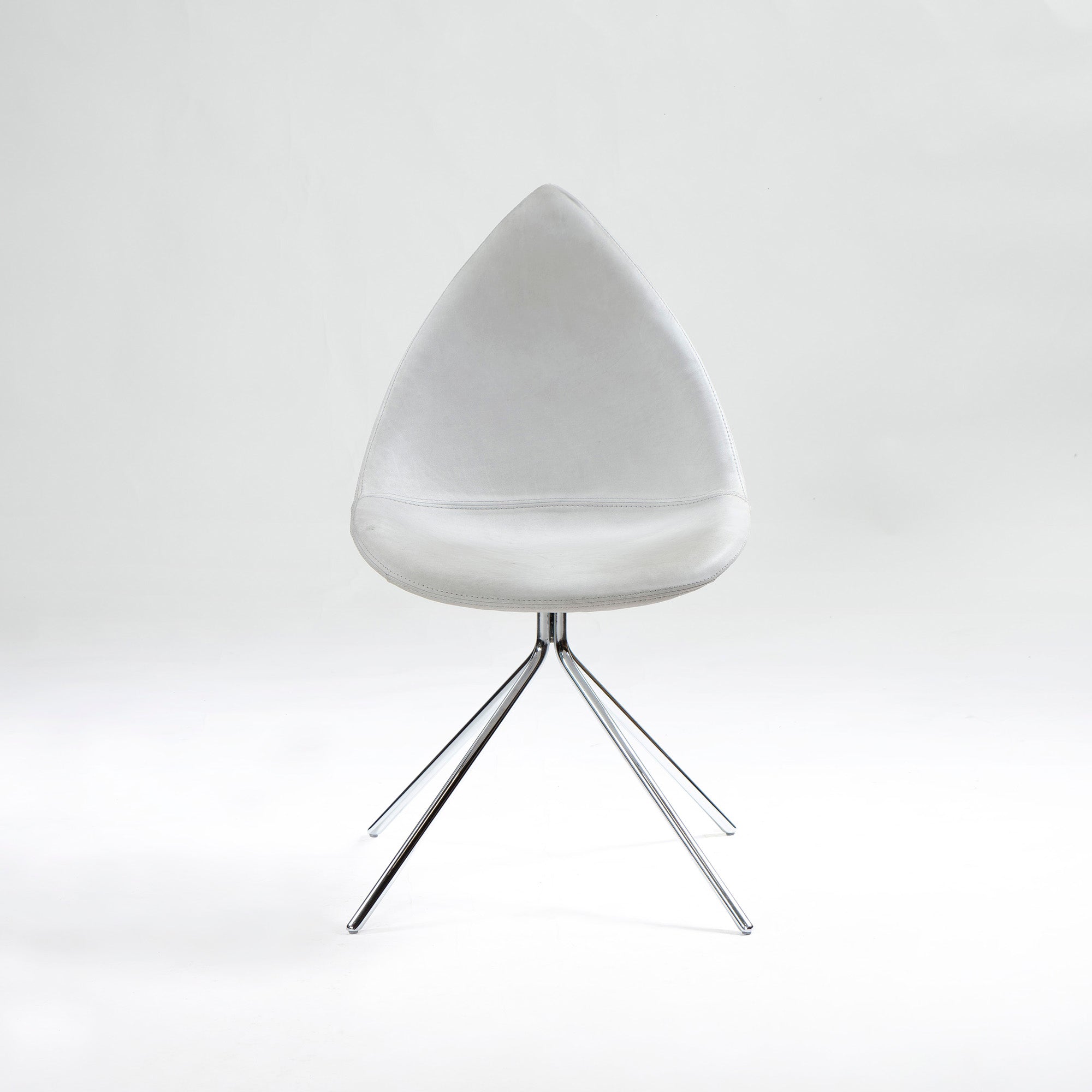 ダイニングチェア ボーコンセプト BoConcept Ottawa オタワ レザー 本革 有機的フォルム 北欧モダン ミッドセンチュリー デザイナーズ