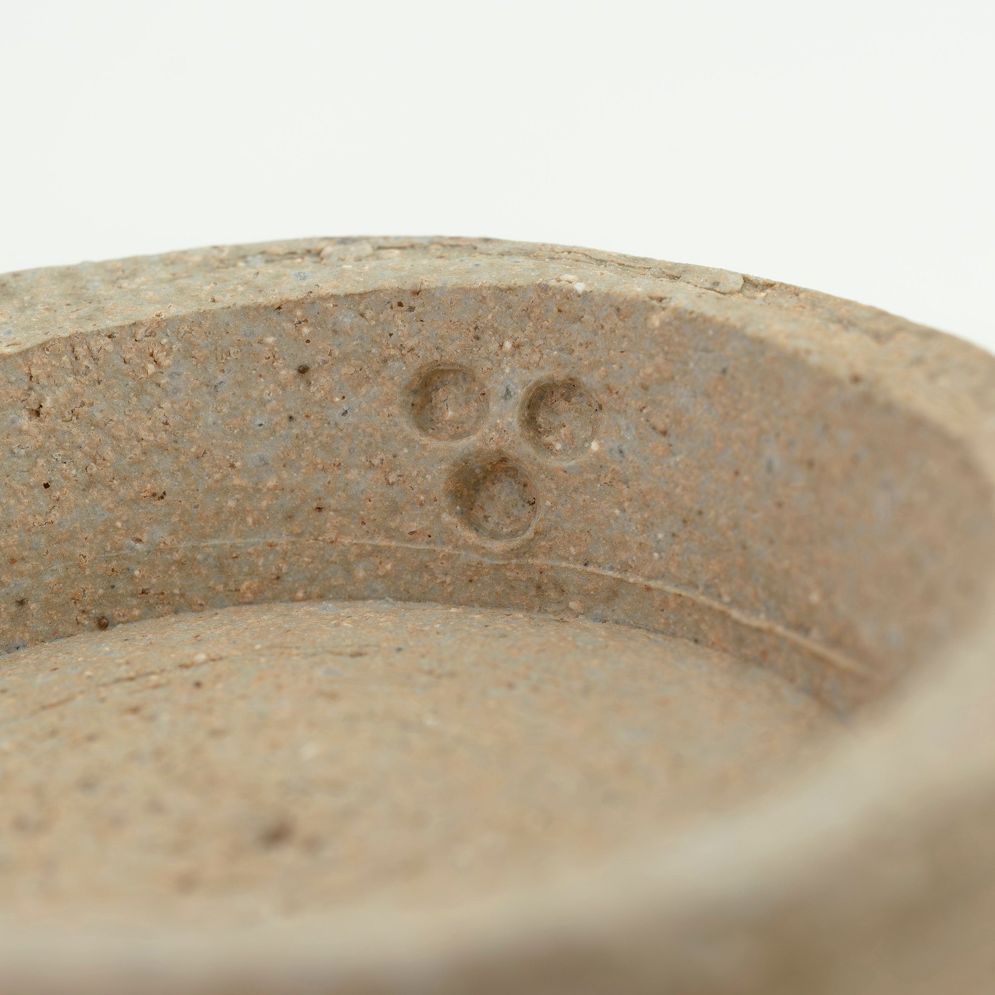 唐津焼 黒釉 茶碗 筒茶碗 飴釉 景色茶碗 三つ丸印あり 抹茶碗 茶道具
