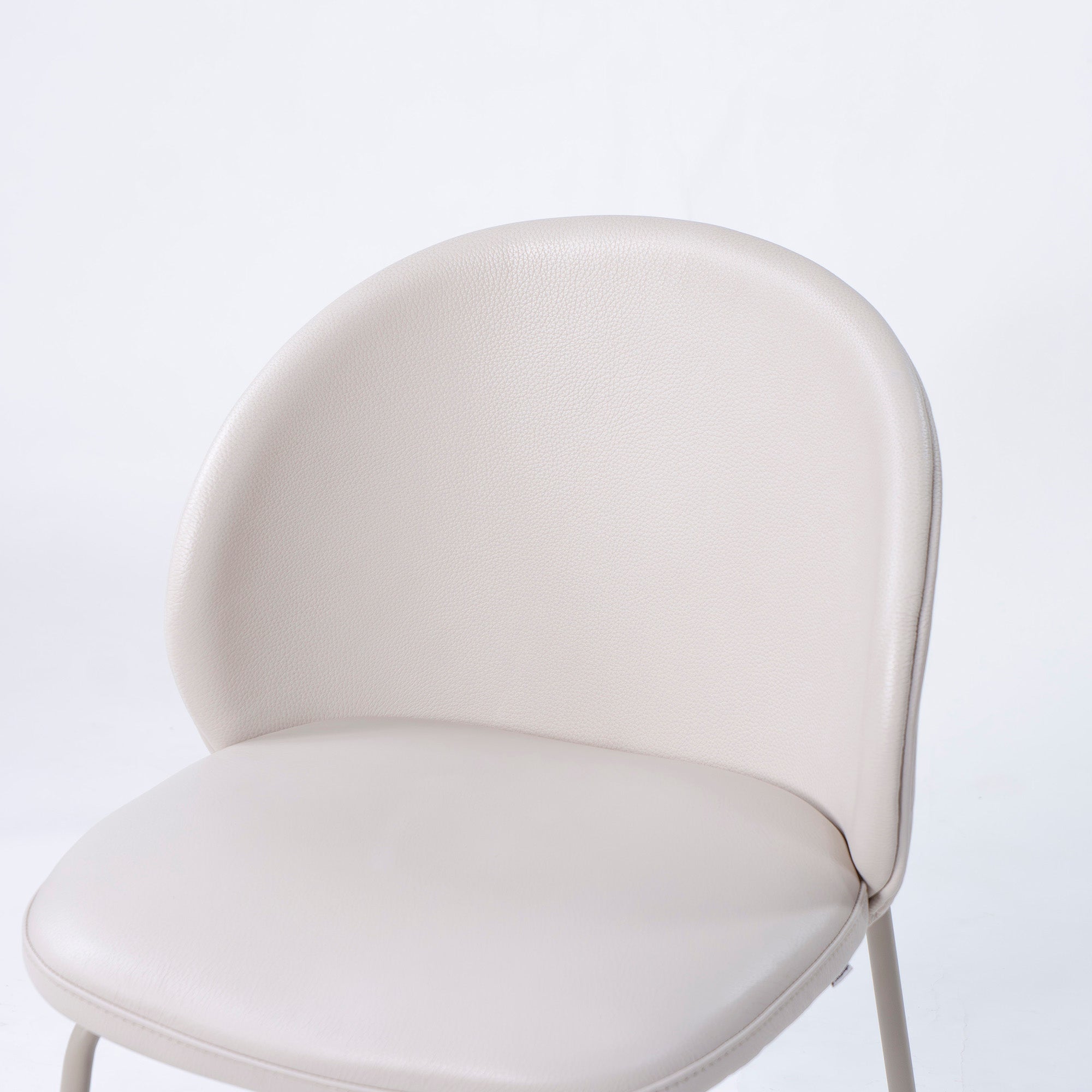 BoConcept Princeton ダイニングチェア(6) レザー ライトベージュ系 マットアッシュグレー メタル脚