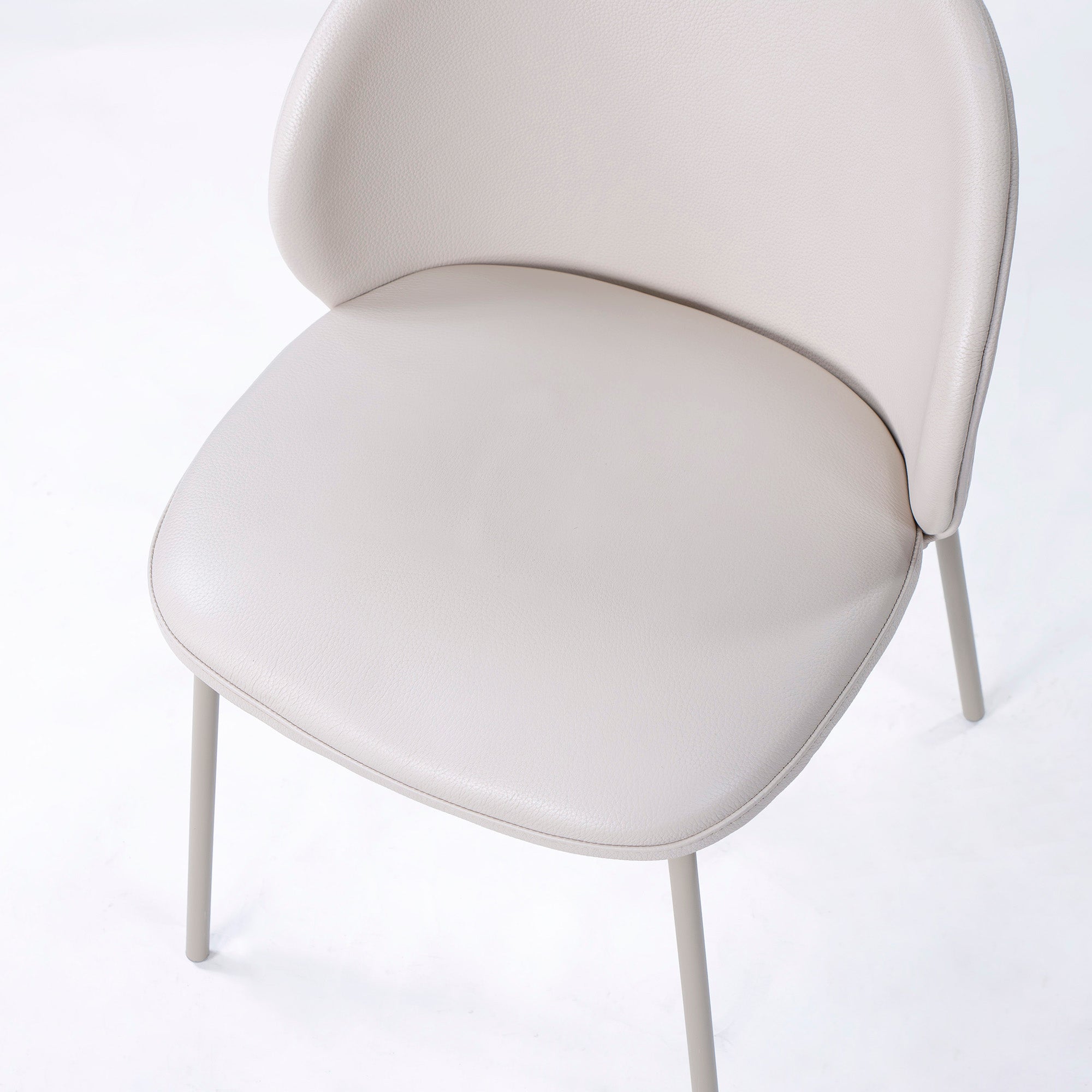 BoConcept Princeton ダイニングチェア(6) レザー ライトベージュ系 マットアッシュグレー メタル脚