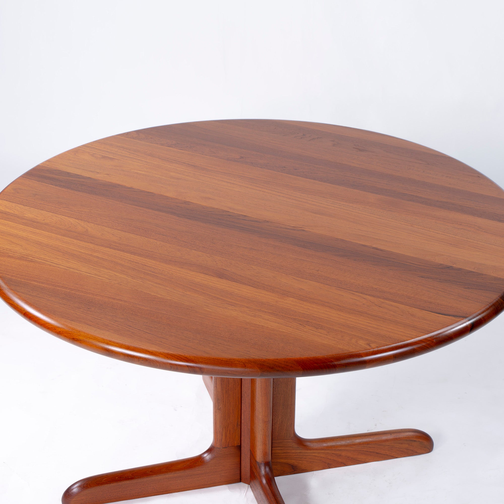 Gudme Mobelfabrik ラウンドダイニングテーブル チーク無垢材 Φ126㎝ 北欧ヴィンテージ 1960s