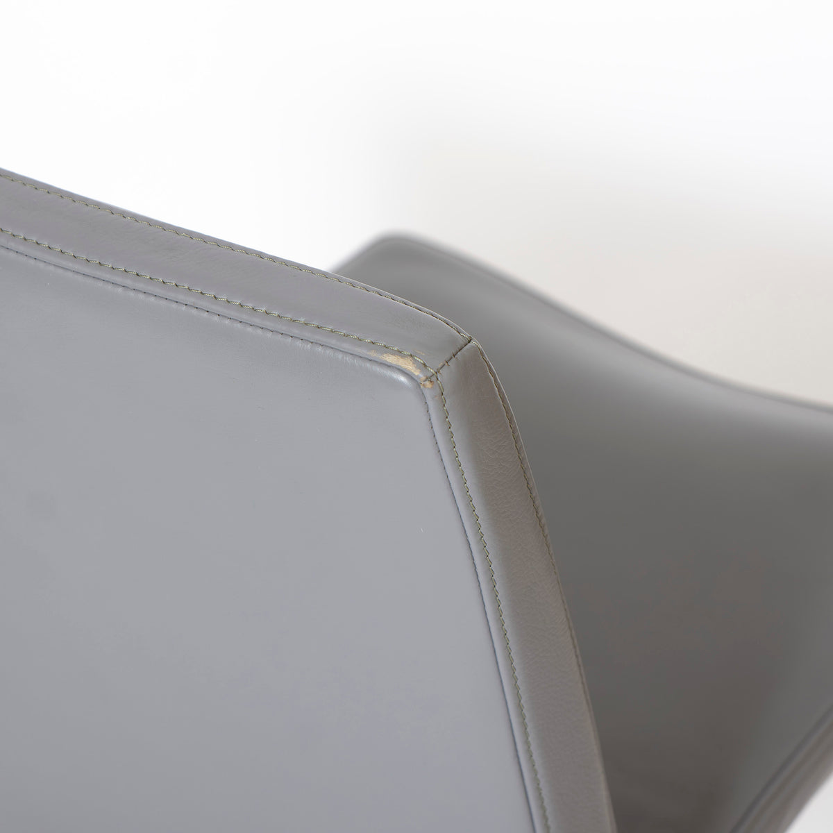 BoConcept MARIPOSA ダイニングチェア 本革 スチールレッグ(4)