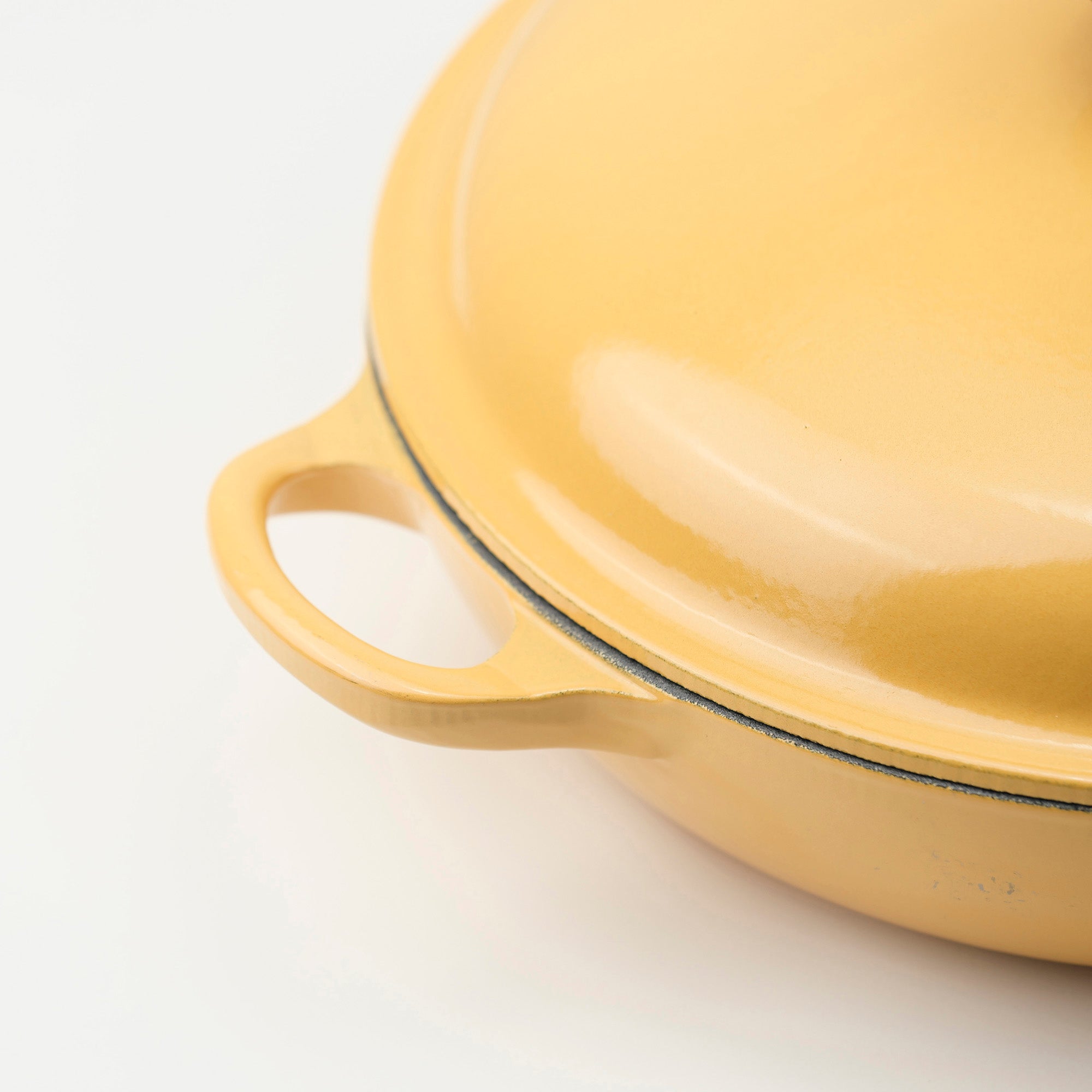 Le Creuset buffet casserole, 26cm, discontinued color, saffron yellow