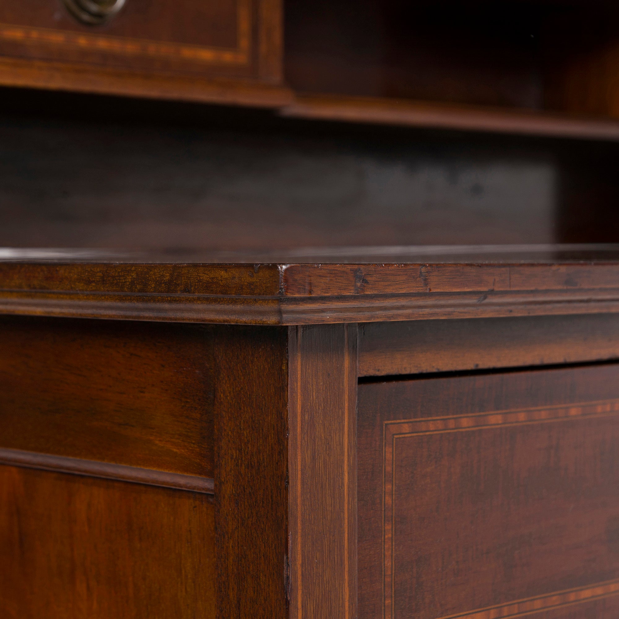 ◆Rare◆ British antique mirror back sideboard made of mahogany wood with inlay Classic console chest Storage furniture Living room storage Store fixtures