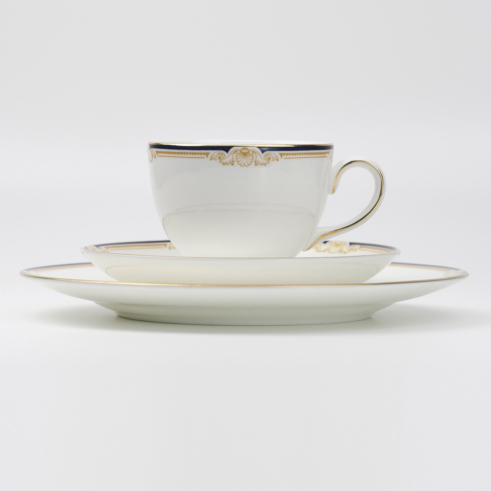 Wedgwood Cavendish Trio Cup & Saucer, Plate (1)