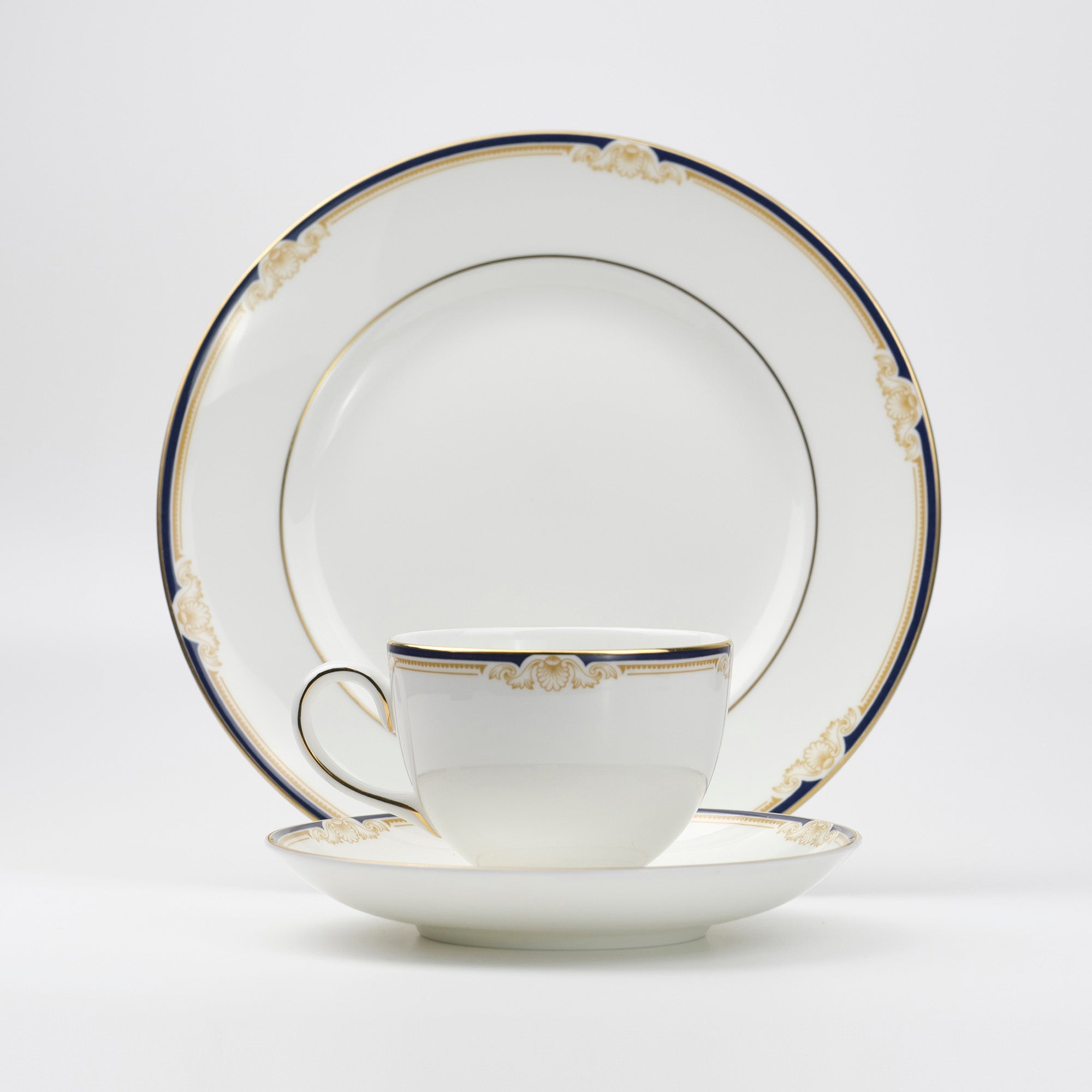 Wedgwood Cavendish Trio Cup & Saucer, Plate (1)