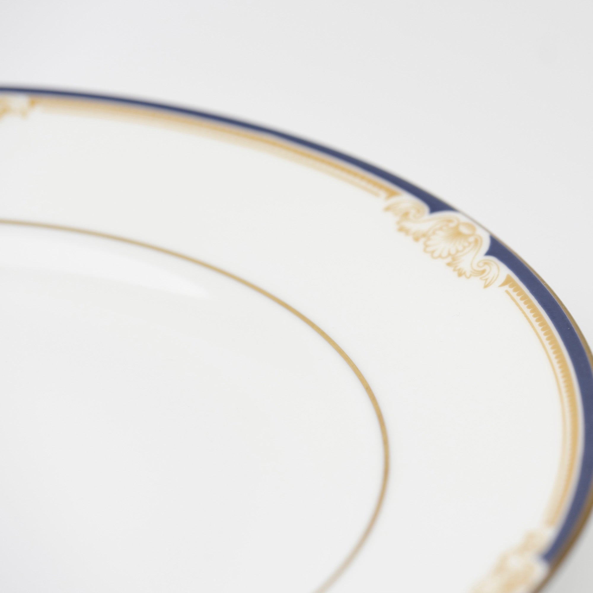 Wedgwood Cavendish Trio Cup & Saucer, Plate (1)
