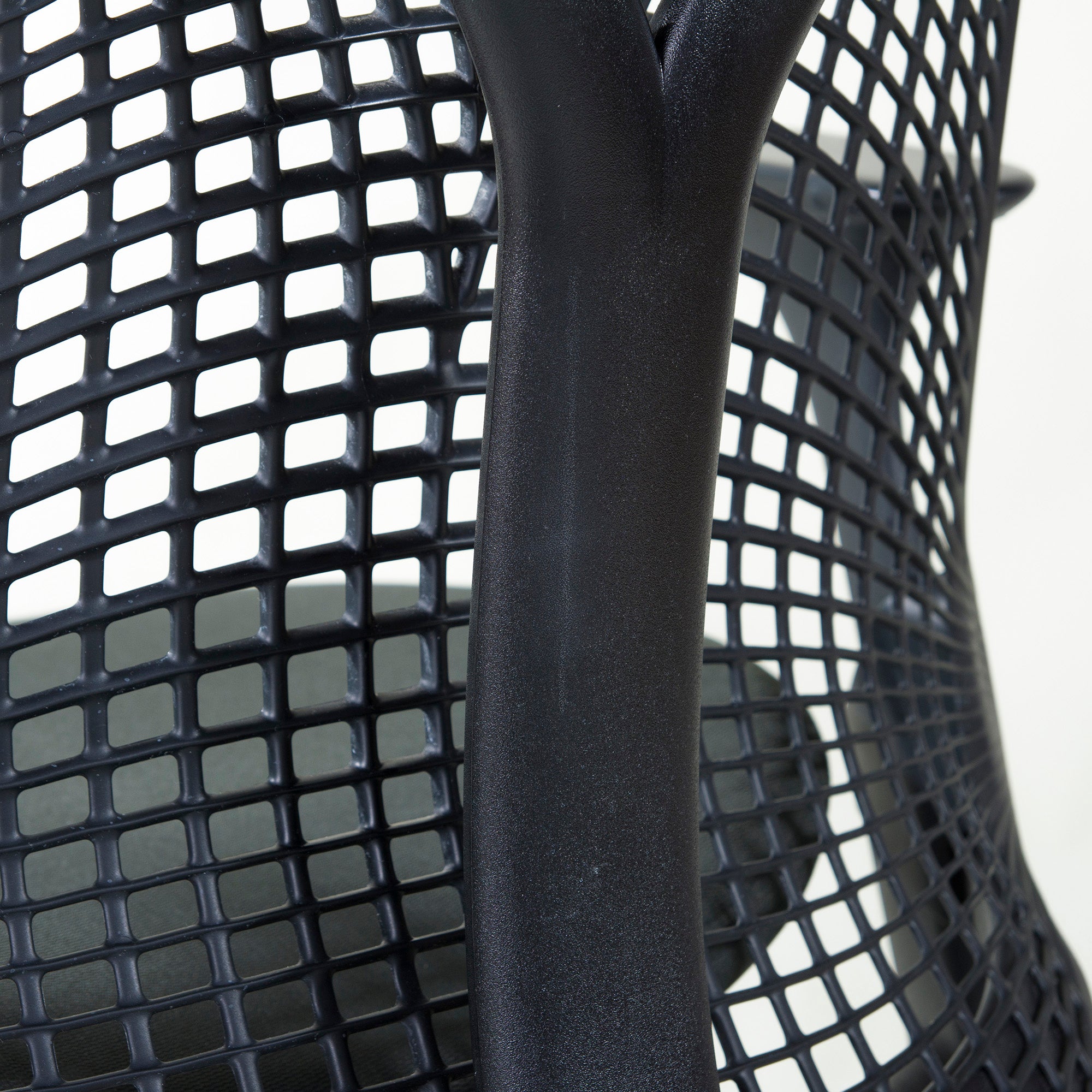Herman Miller Sail Chair, Black, Adjustable Arm, Old Model, Desk Chair, OA Chair, Remote