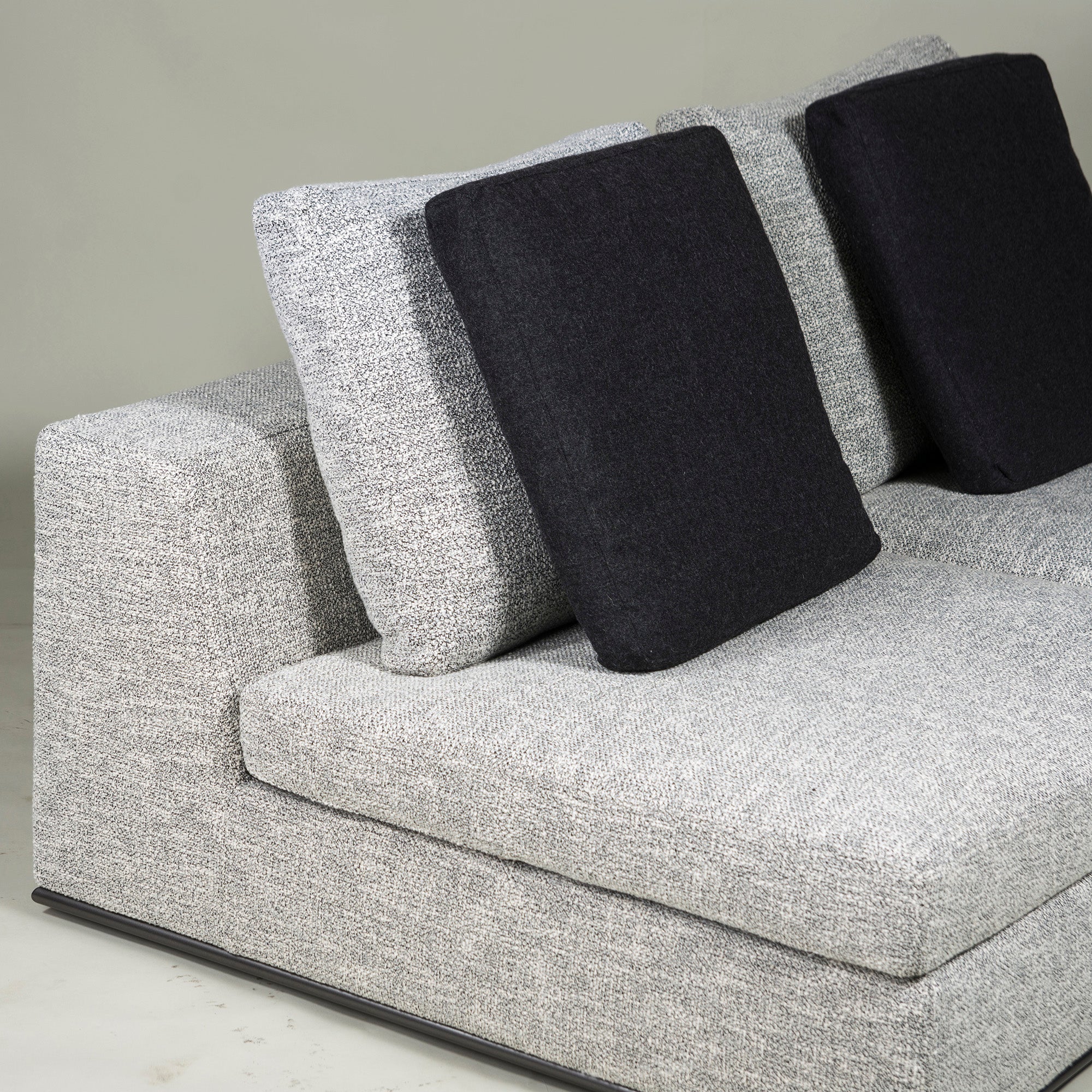 erba sofa Italy Erba Italia Via Monte Napoleone armless sofa 1P 2-piece set Feather blend Modern