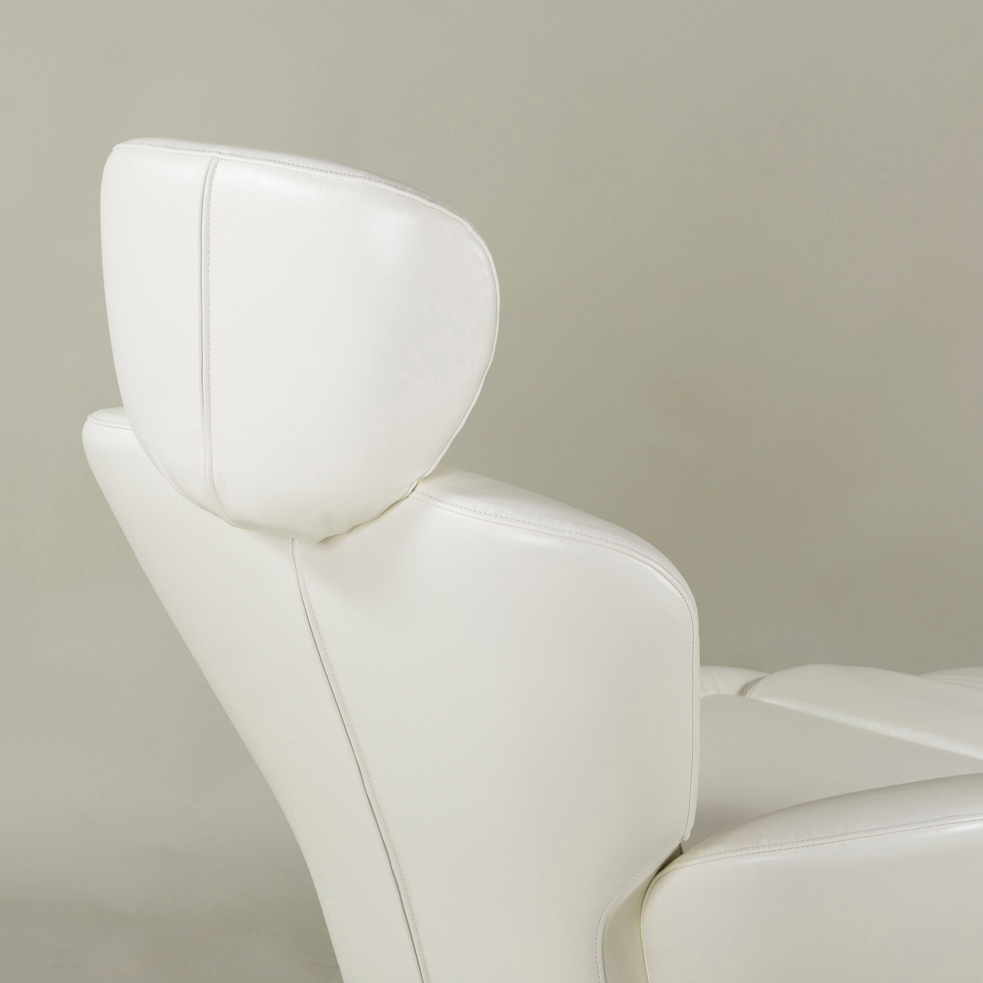 Cassina K10 DODO chaise longue leather reclining lounge chair one-seater sofa modern Toshiyuki Kita