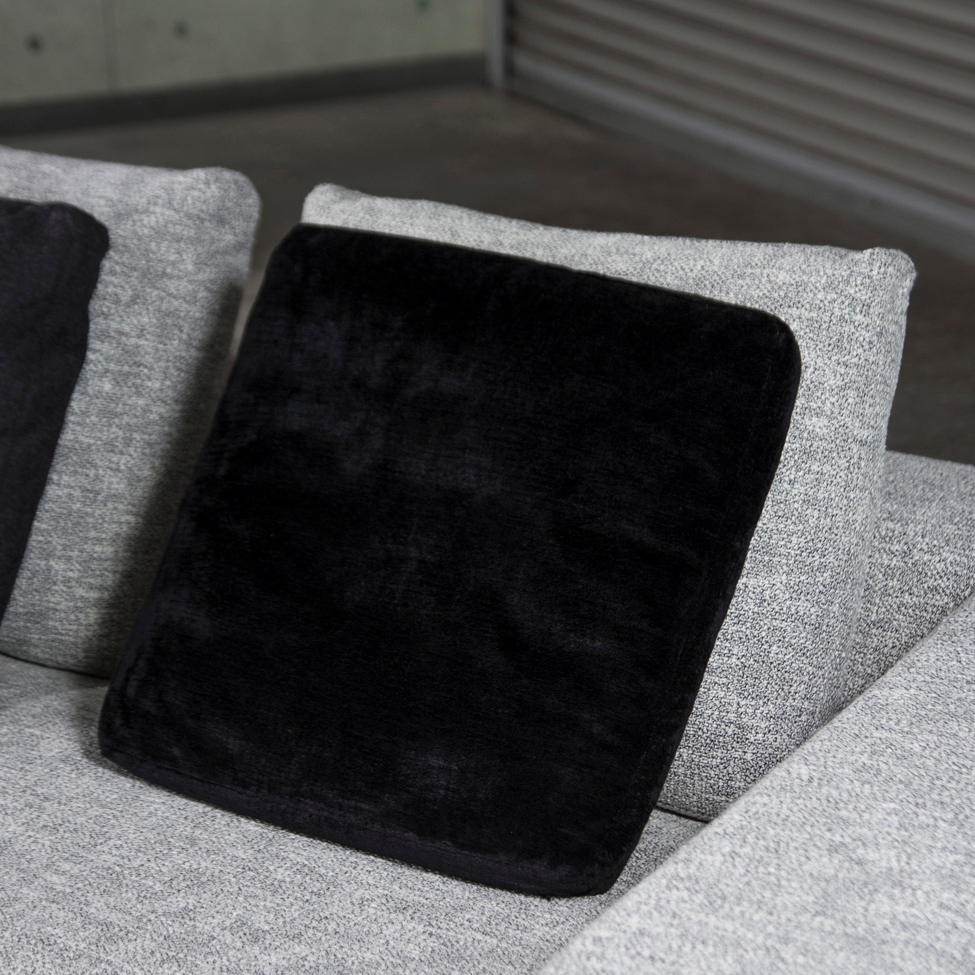 ◆2019 model◆erba/Erba Italia Via Monte Napoleone Couch Sofa Feather Blend Modern Regular Price 1.35 million yen