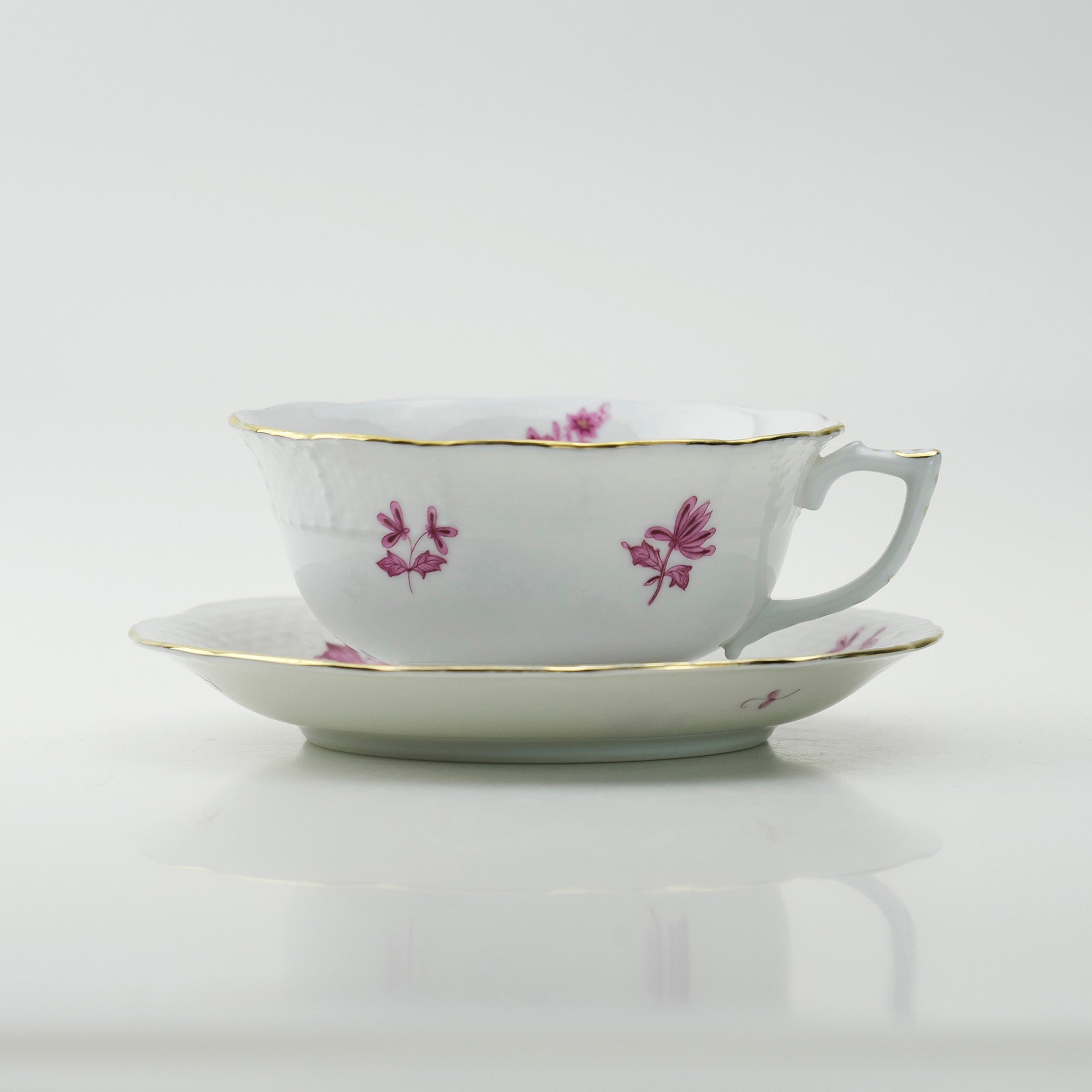 Herend Nanjing Bouquet Pink Teacup & Saucer