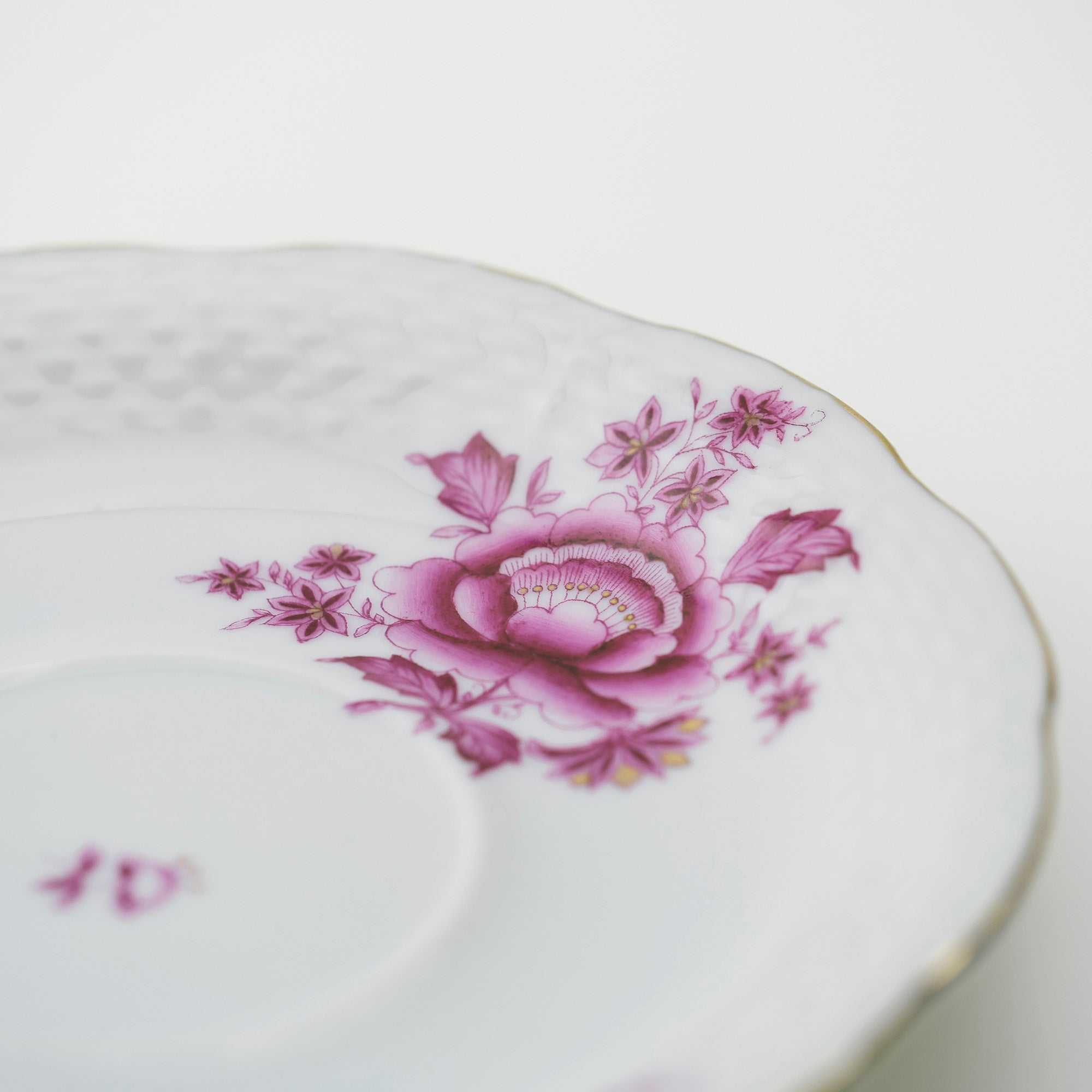 Herend Nanjing Bouquet Pink Teacup & Saucer