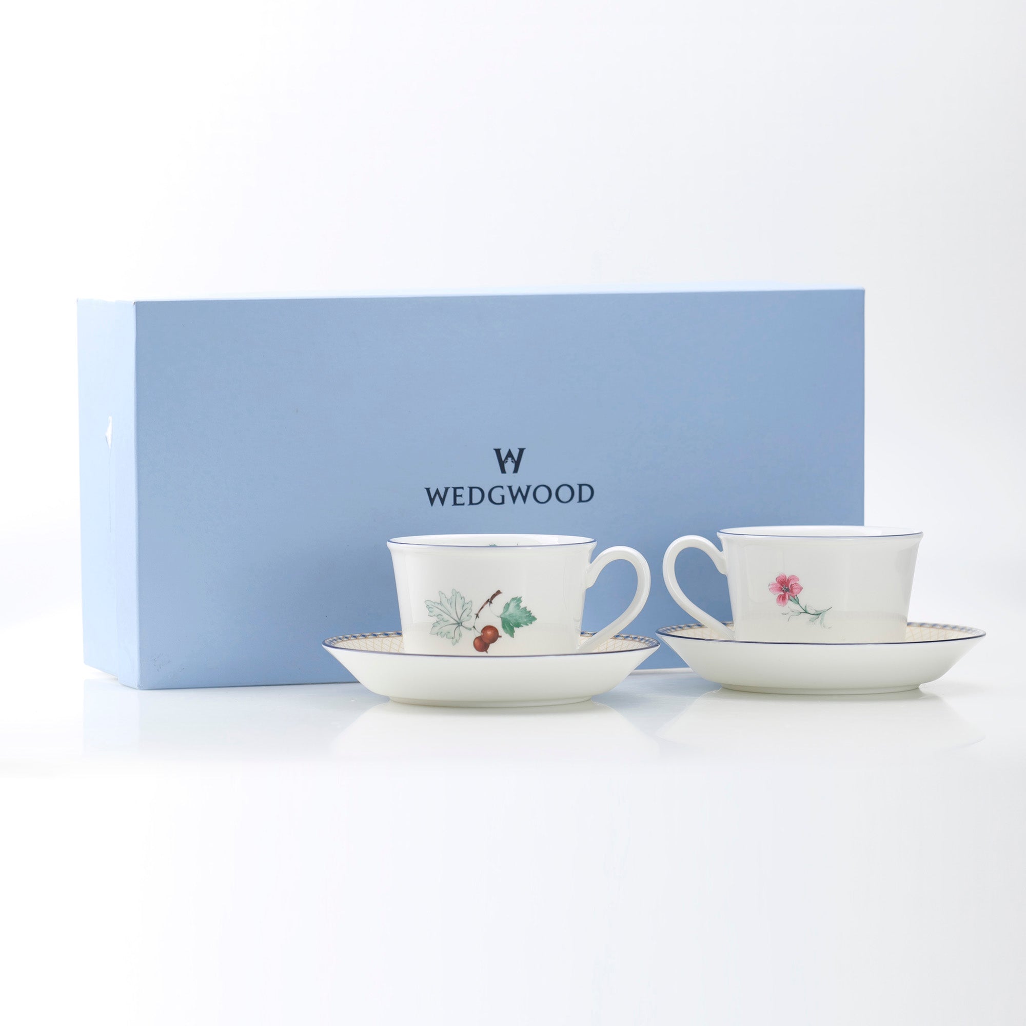 ウェッジウッド フルーツシンフォニー カップ&ソーサー ペア 廃盤品