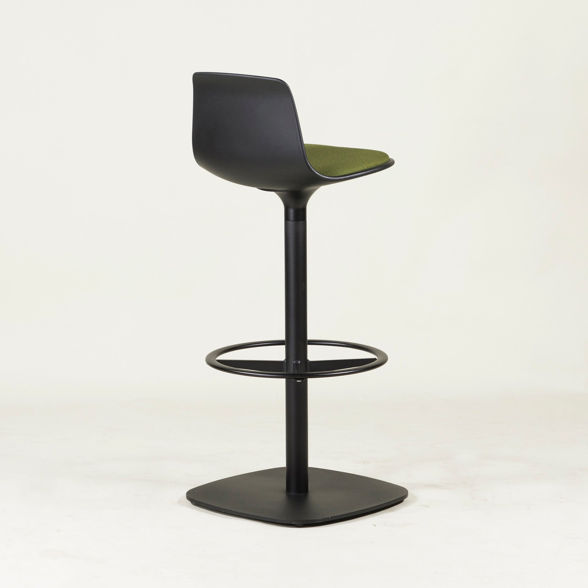 Modern design counter chair enea/Enea Lottus stool central base modern counter chair swivel