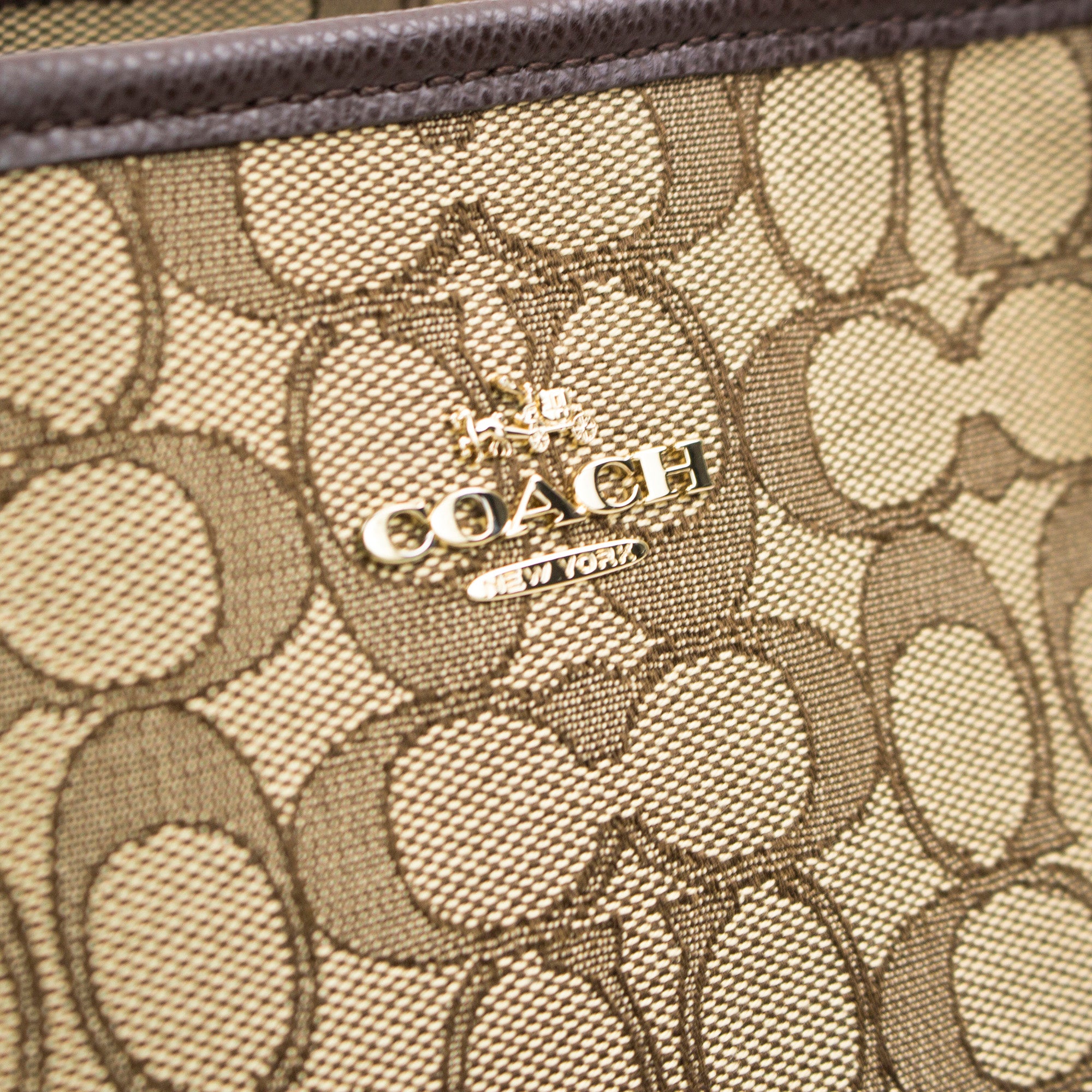 Coach COACH Outline Signature Tote Brown x Beige
