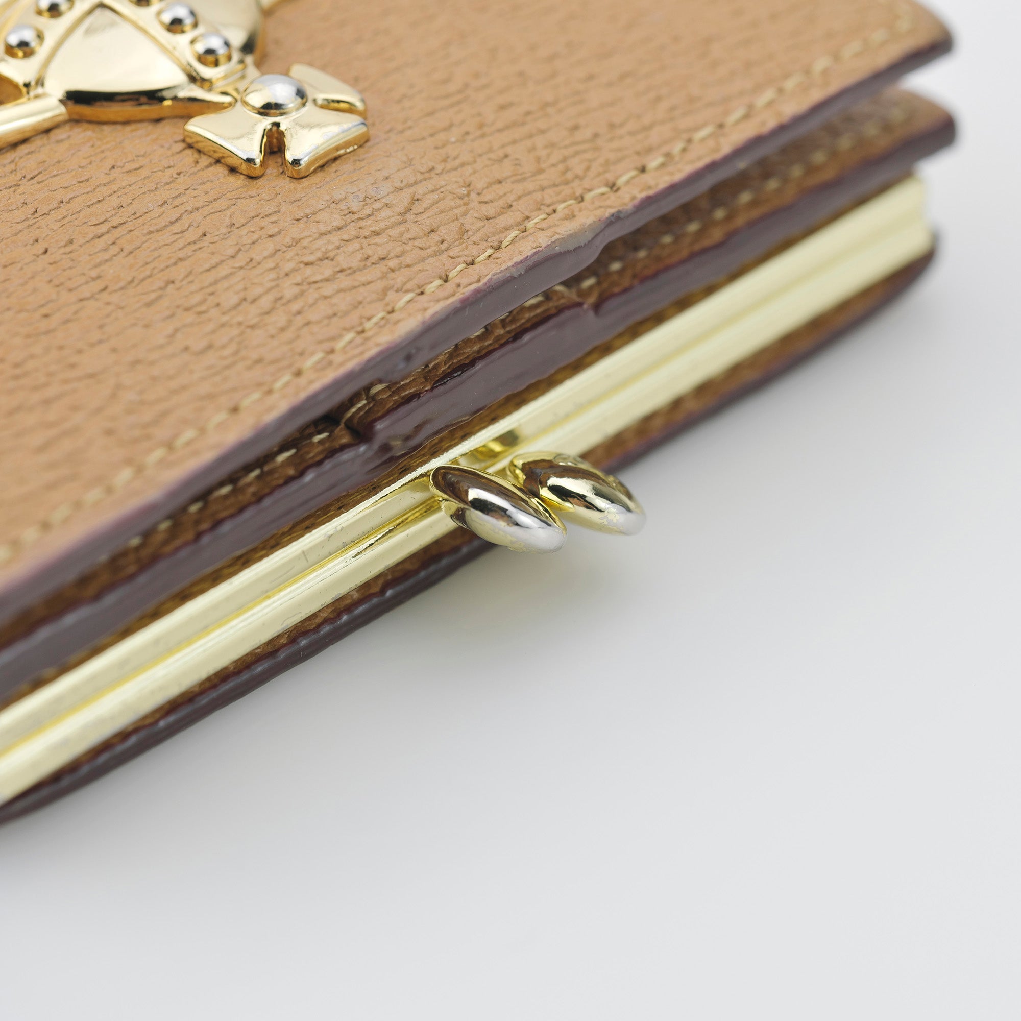 Vivienne Westwood EXECUTIVE Bi-fold Wallet, Clasp, Camel