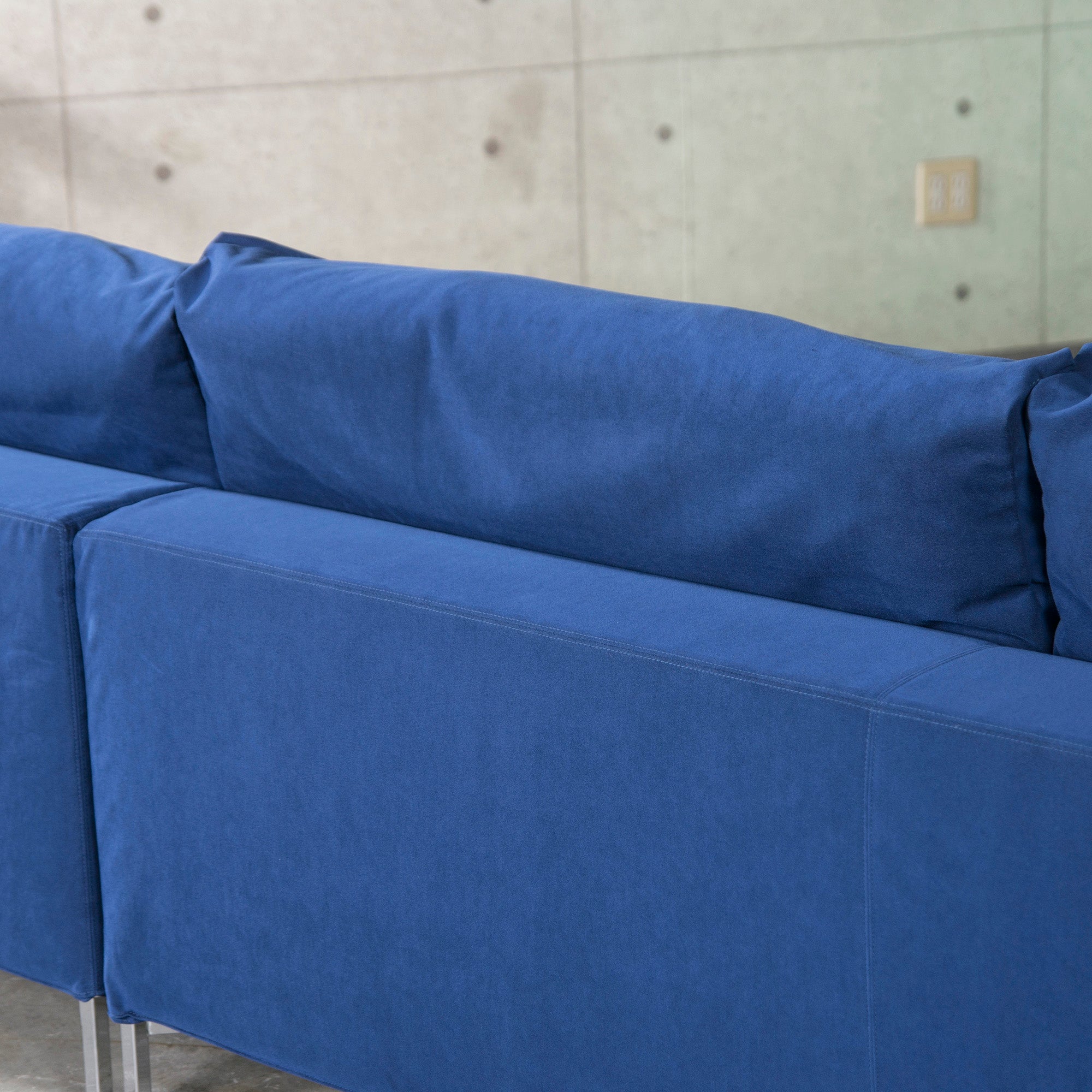 ◆Beautiful item◆Cassina ixc./Cassina ixc. BOX/Box sofa couch Ultrasuede Modern Piero Lissoni