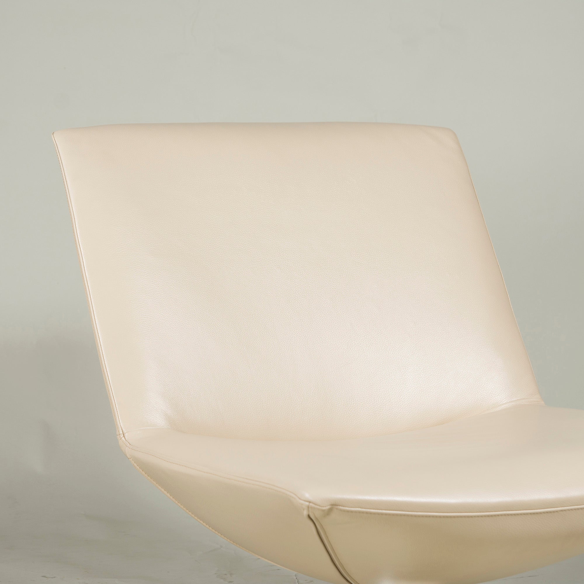 arti Alti Lounge Chair Lune (1) Leather Swivel Rotating Personal Gwenael Nicolas Modern ◆Good Condition◆