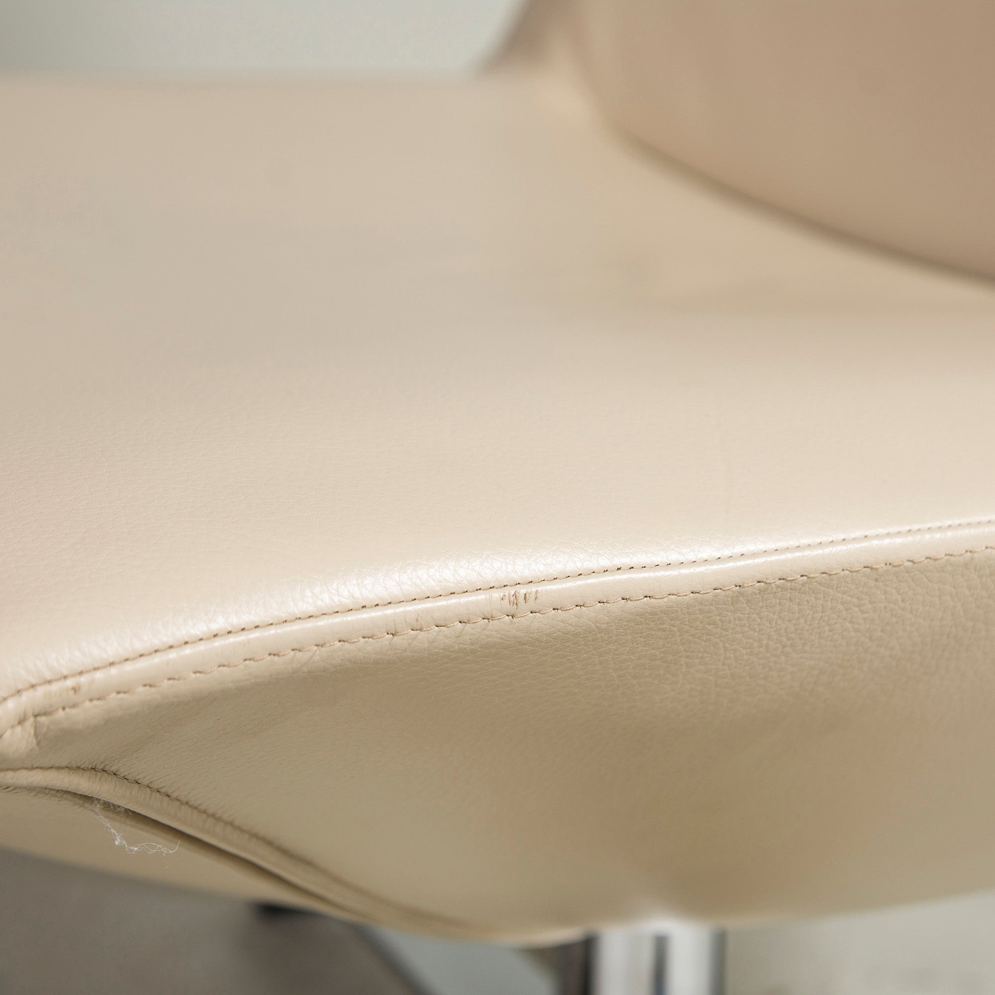 arti Alti Lounge Chair Lune (1) Leather Swivel Rotating Personal Gwenael Nicolas Modern ◆Good Condition◆