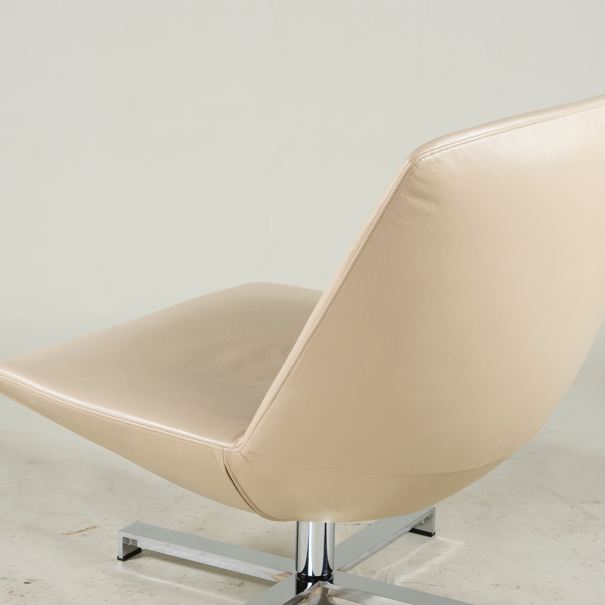 arti Alti Lounge Chair Lune (2) Leather Swivel Rotating Personal Gwenael Nicolas Modern ◆Good Condition◆