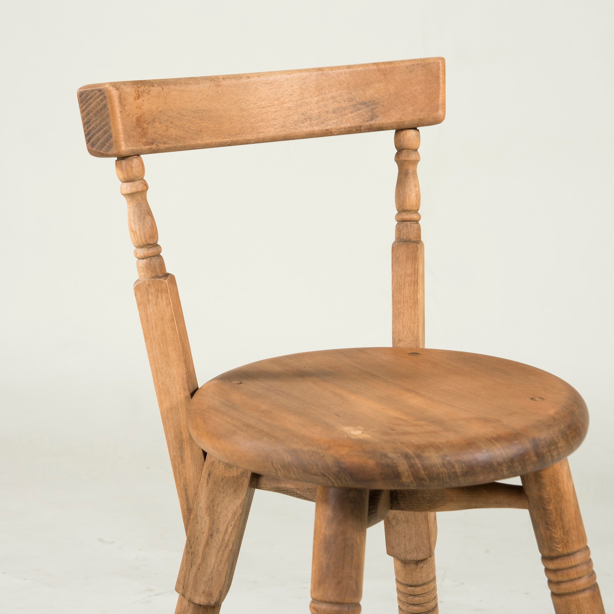 British antique kitchen chair, beech wood, solid wood, country, vintage, dining chair, round seat, bistro chair