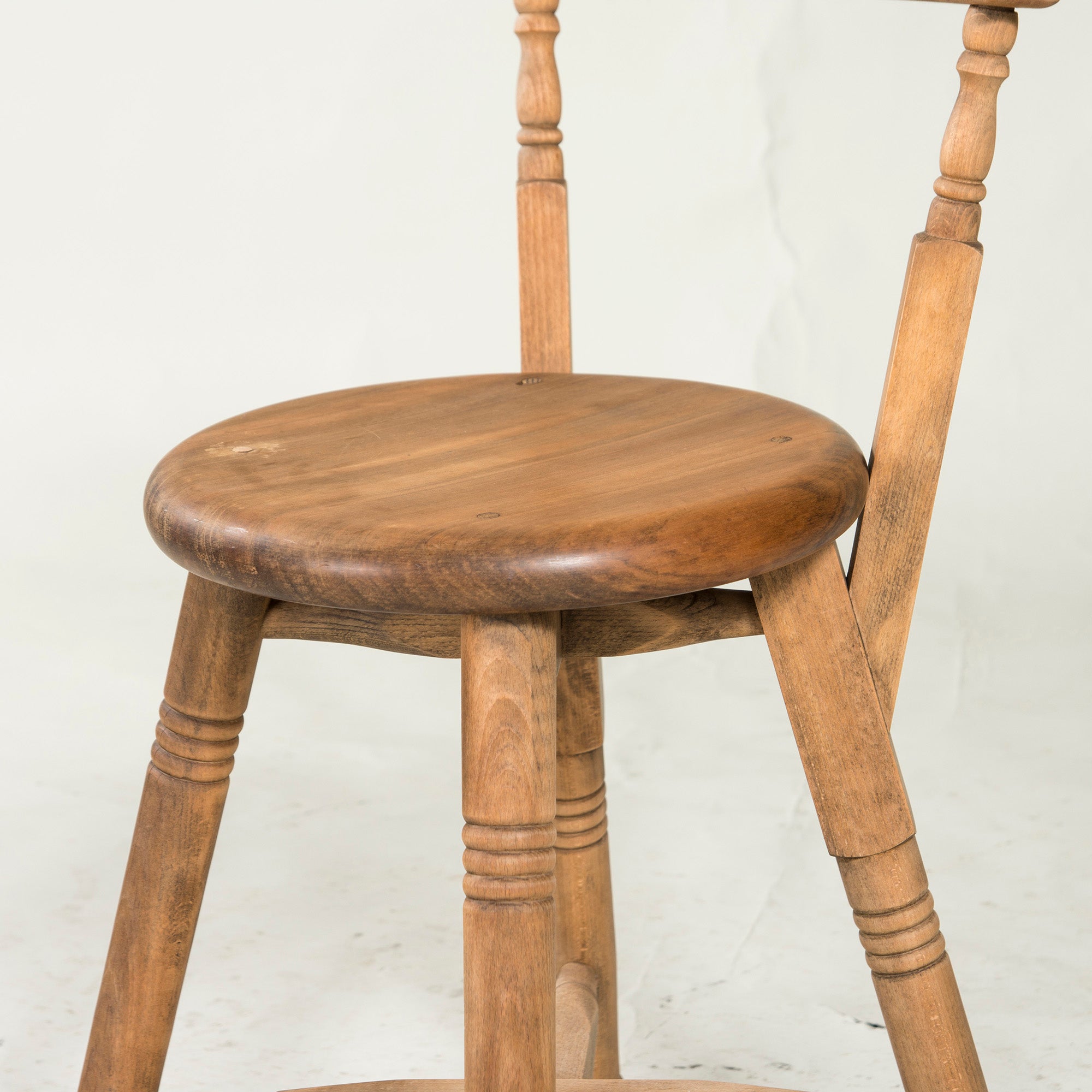 British antique kitchen chair, beech wood, solid wood, country, vintage, dining chair, round seat, bistro chair