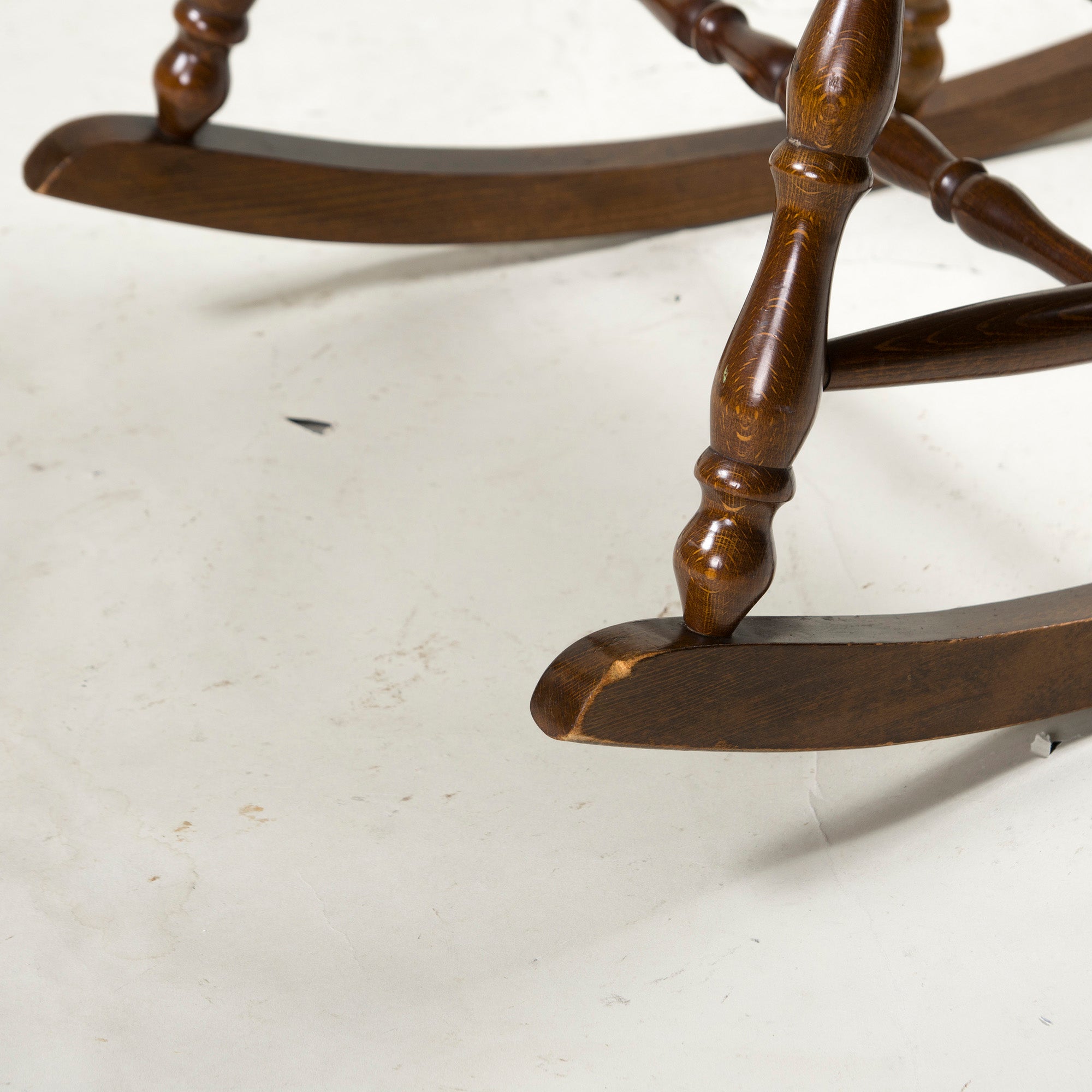 Kashiwa Mokko Oak Rocking Chair Showa Retro Antique Vintage Hida Oak Solid Wood Windsor Lounge Chair