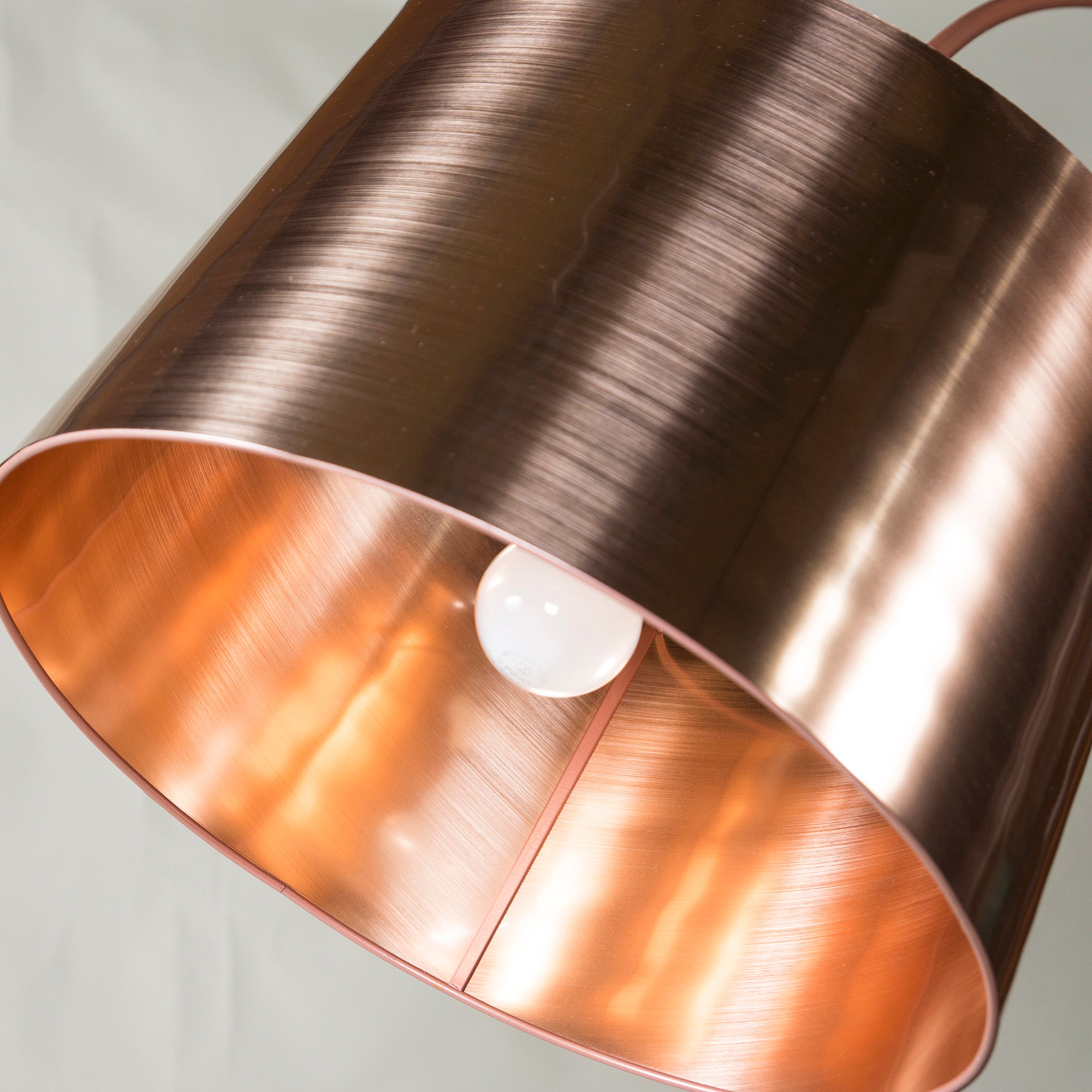 BoConcept KUTA Floor Lamp Brushed Copper Finish Stand Light Indirect Lighting Lighting Nordic Modern