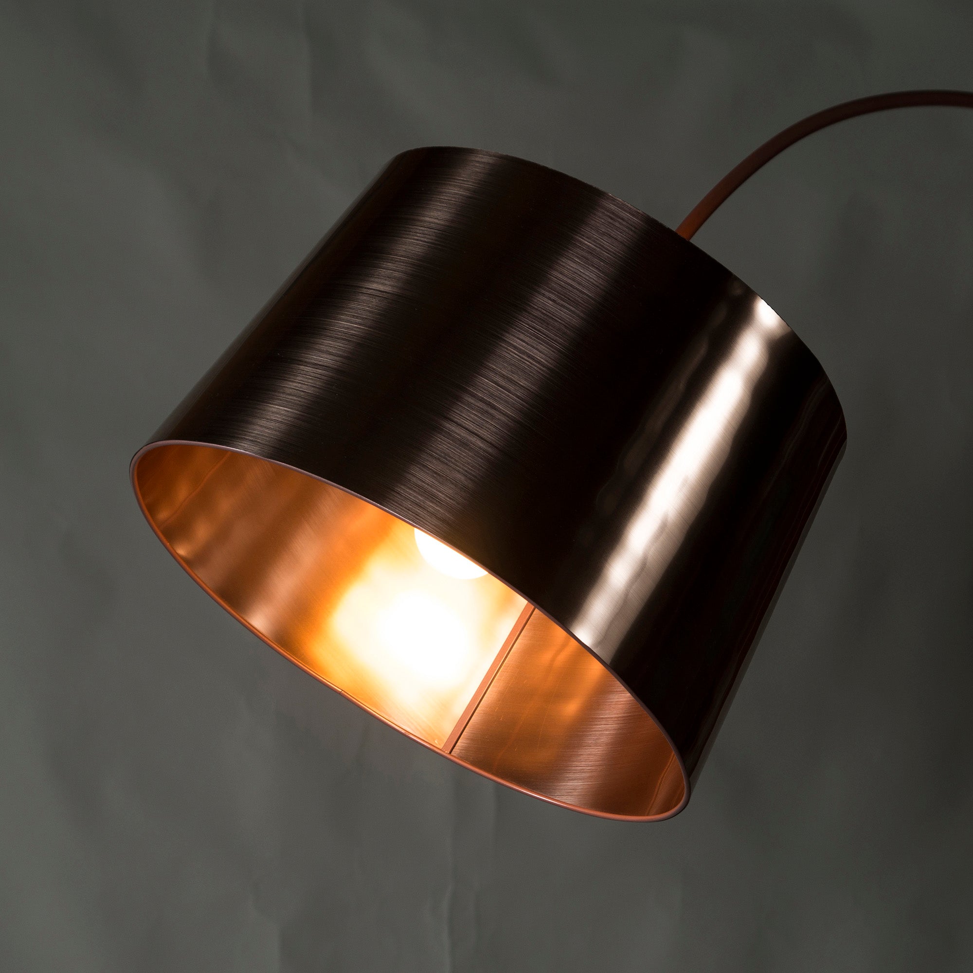 BoConcept KUTA Floor Lamp Brushed Copper Finish Stand Light Indirect Lighting Lighting Nordic Modern