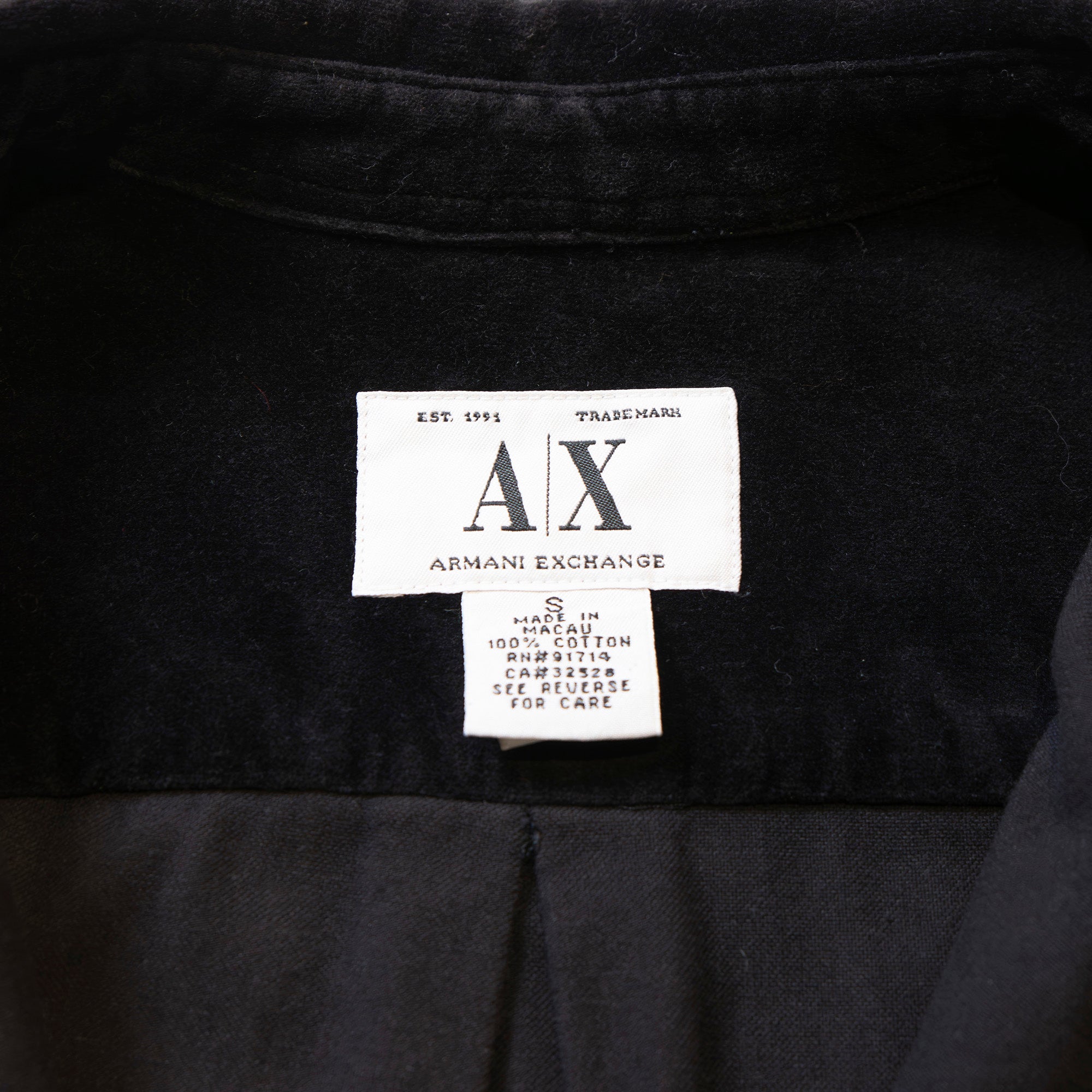 Used ARMANI EXCHANGE Velvet Shirt, Black, 100% Cotton, Men's Fashion, Men's Tops, Men's Shirt.