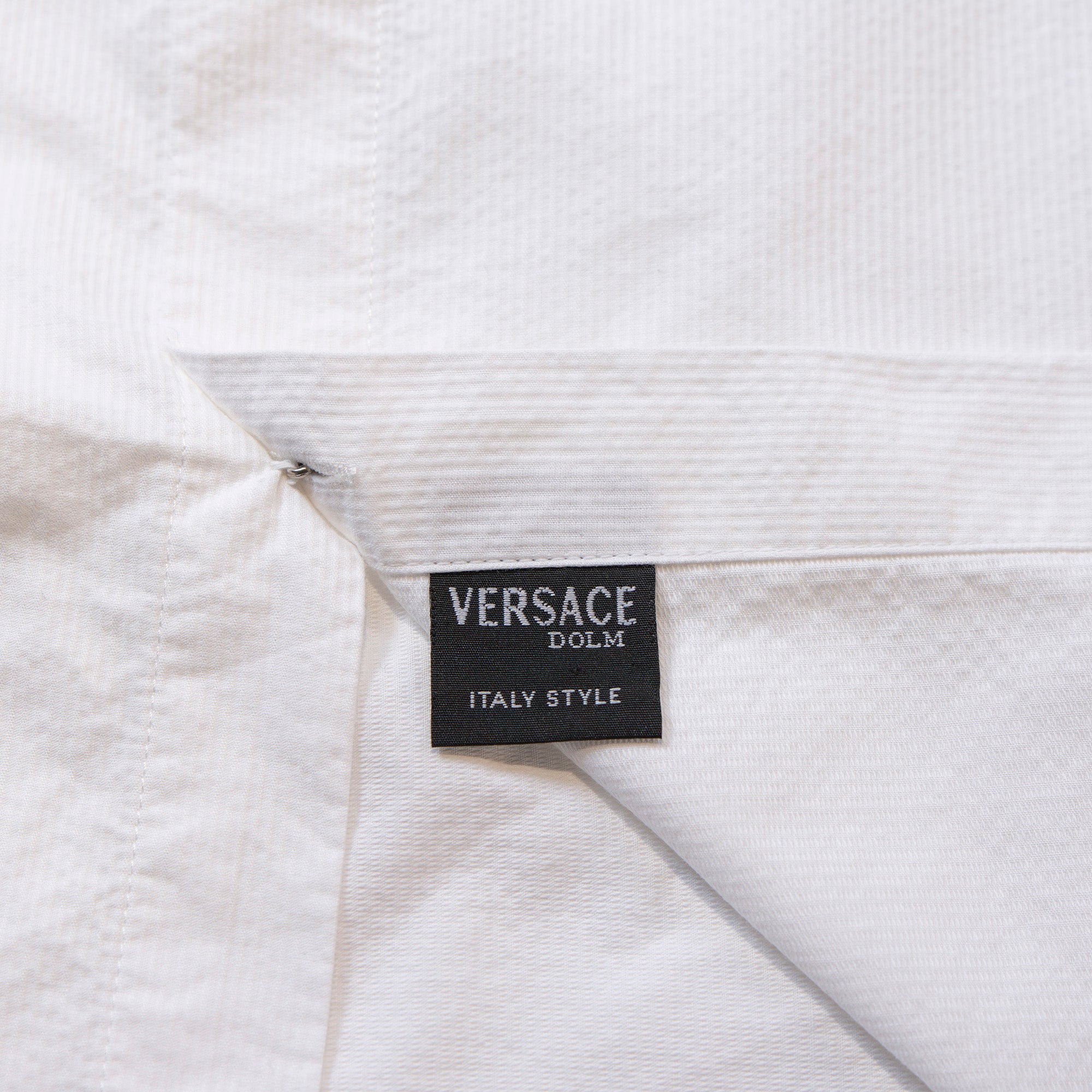 VERSACE Standard collar shirt, seersucker, white shirt, box silhouette