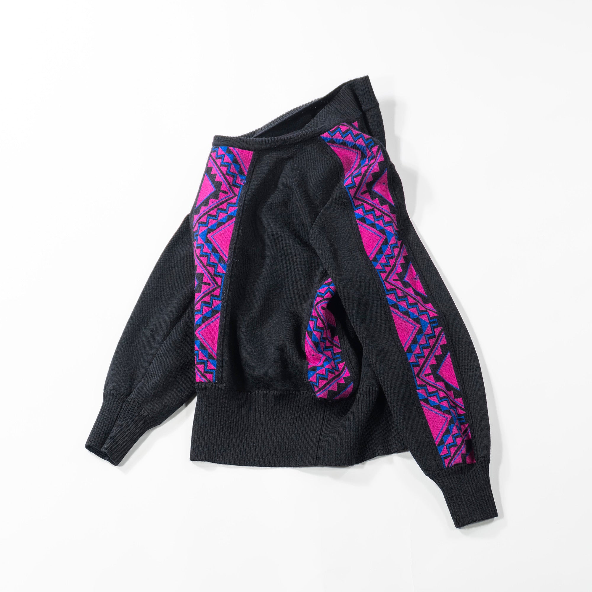 Pre-owned Yves Saint Laurent designer knit sweater in black and pink, 100% wool. 90s men's and women's fashion.