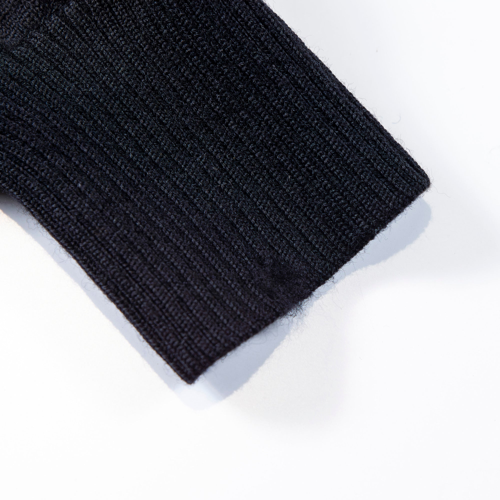 Pre-owned Yves Saint Laurent designer knit sweater in black and pink, 100% wool. 90s men's and women's fashion.