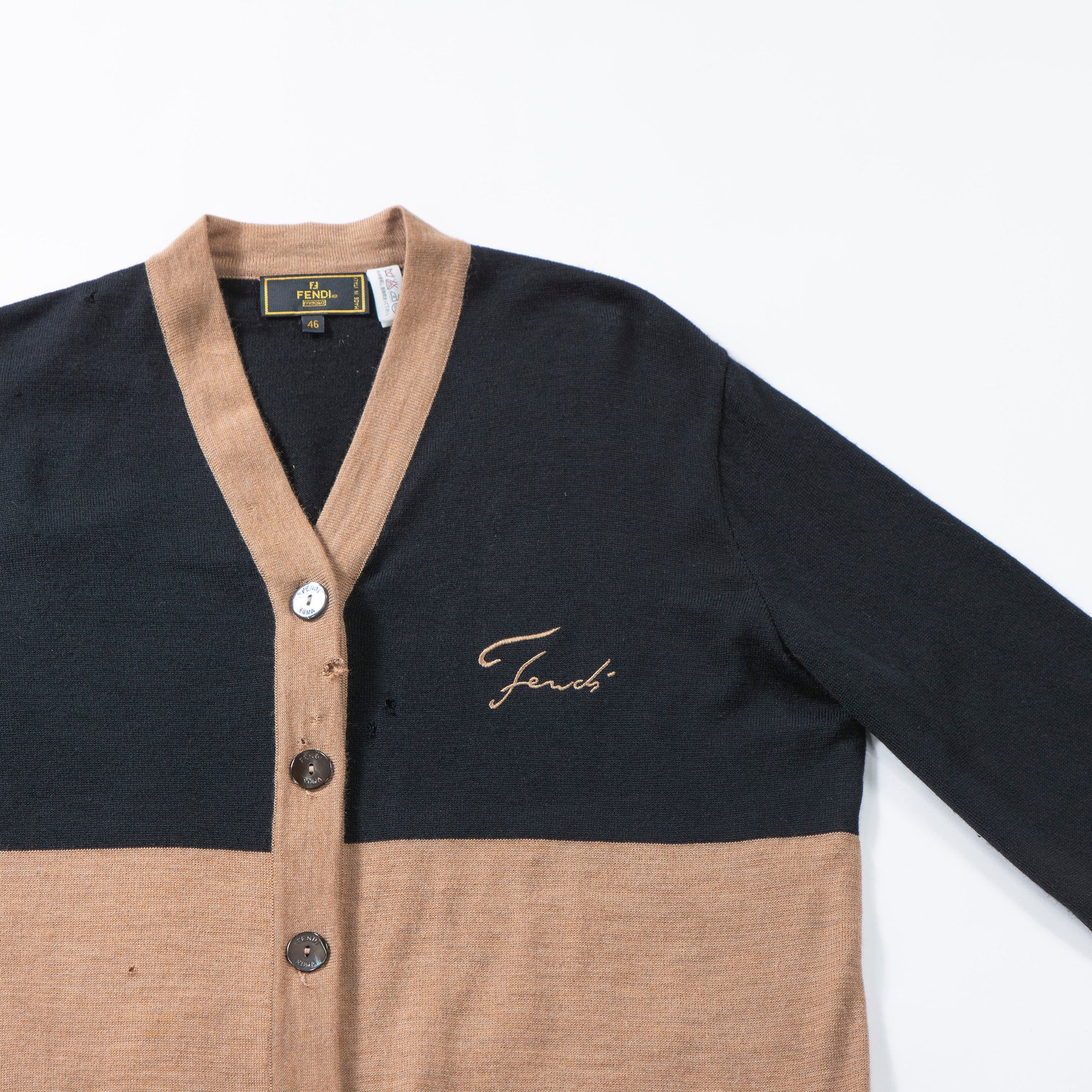FENDI V-neck knit cardigan size 46 100% wool bicolor sweater top made in Italy