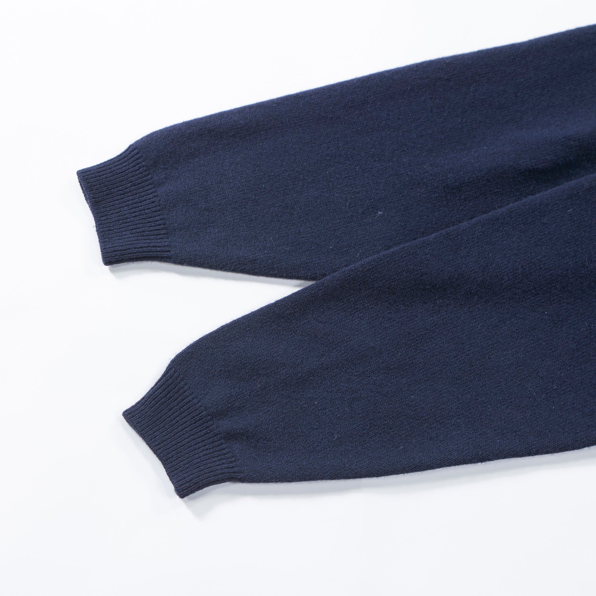 90s Burberry crew neck knit cardigan, navy, 100% lambswool, Aran sweater, made in Scotland, top