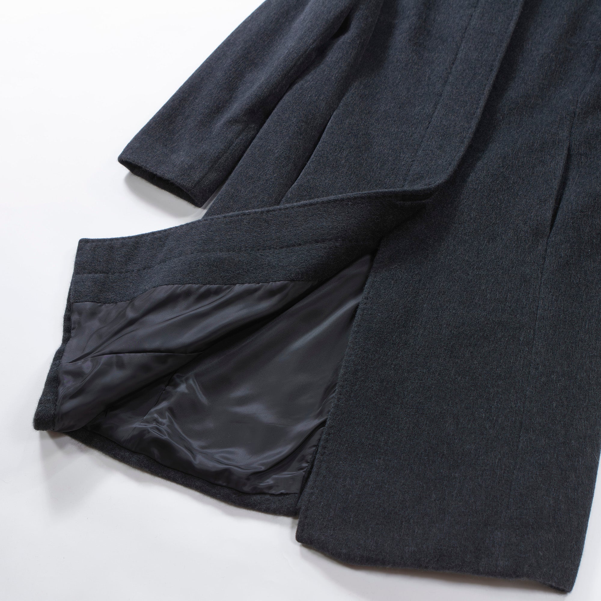 アクアスキュータム Aquascutum メルトンコート アンゴラ100% ダークグレー ロングコート 比翼仕立て プリンセスコート アウター