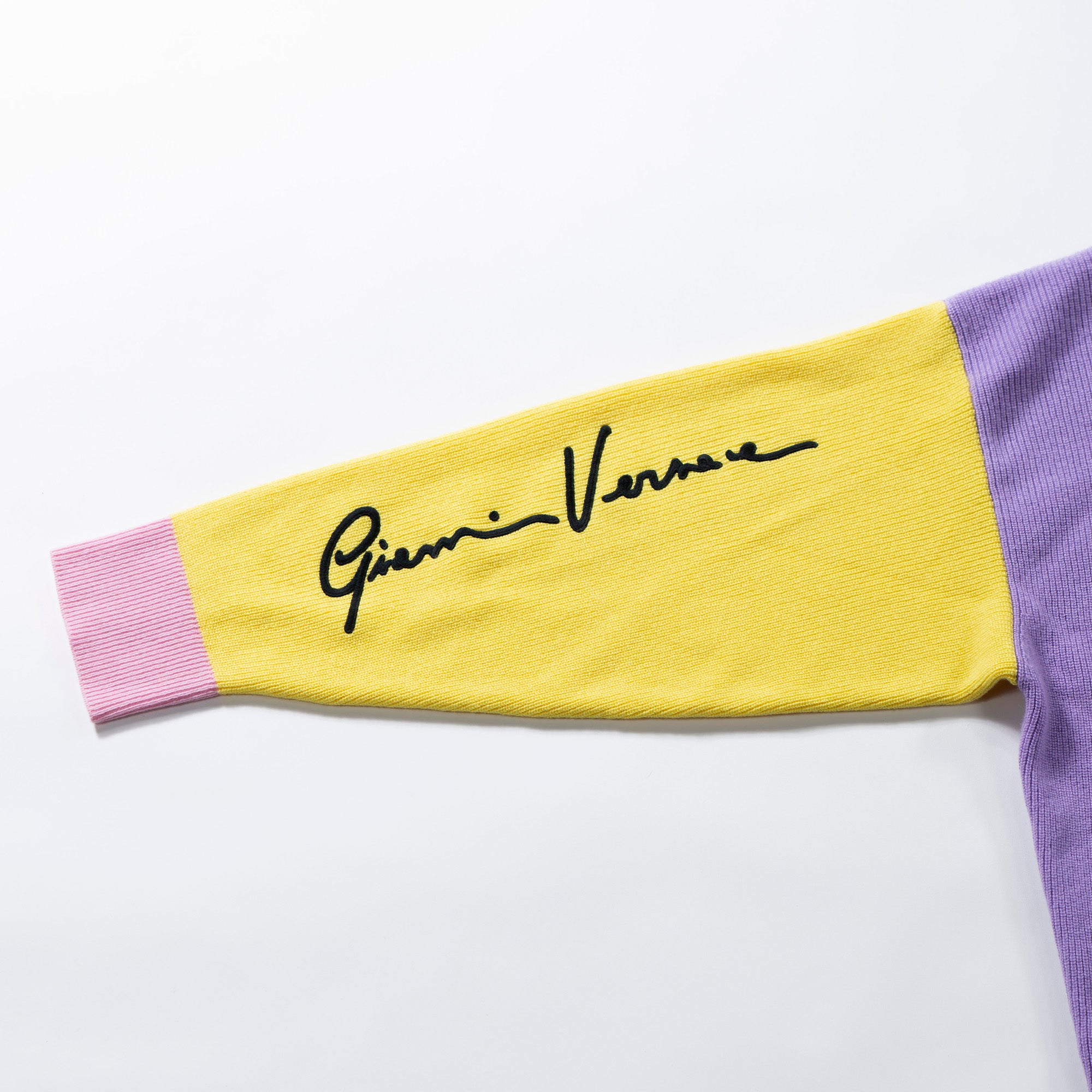 【古着】ヴェルサーチ VERSACE マルチカラー Vネックニット ◆新品未使用品◆ イタリア製 カシミヤ100% ドロップショルダー レディースファッション レディーストップス レディースニット ユニセックス メンズファッション【中古】【USED】