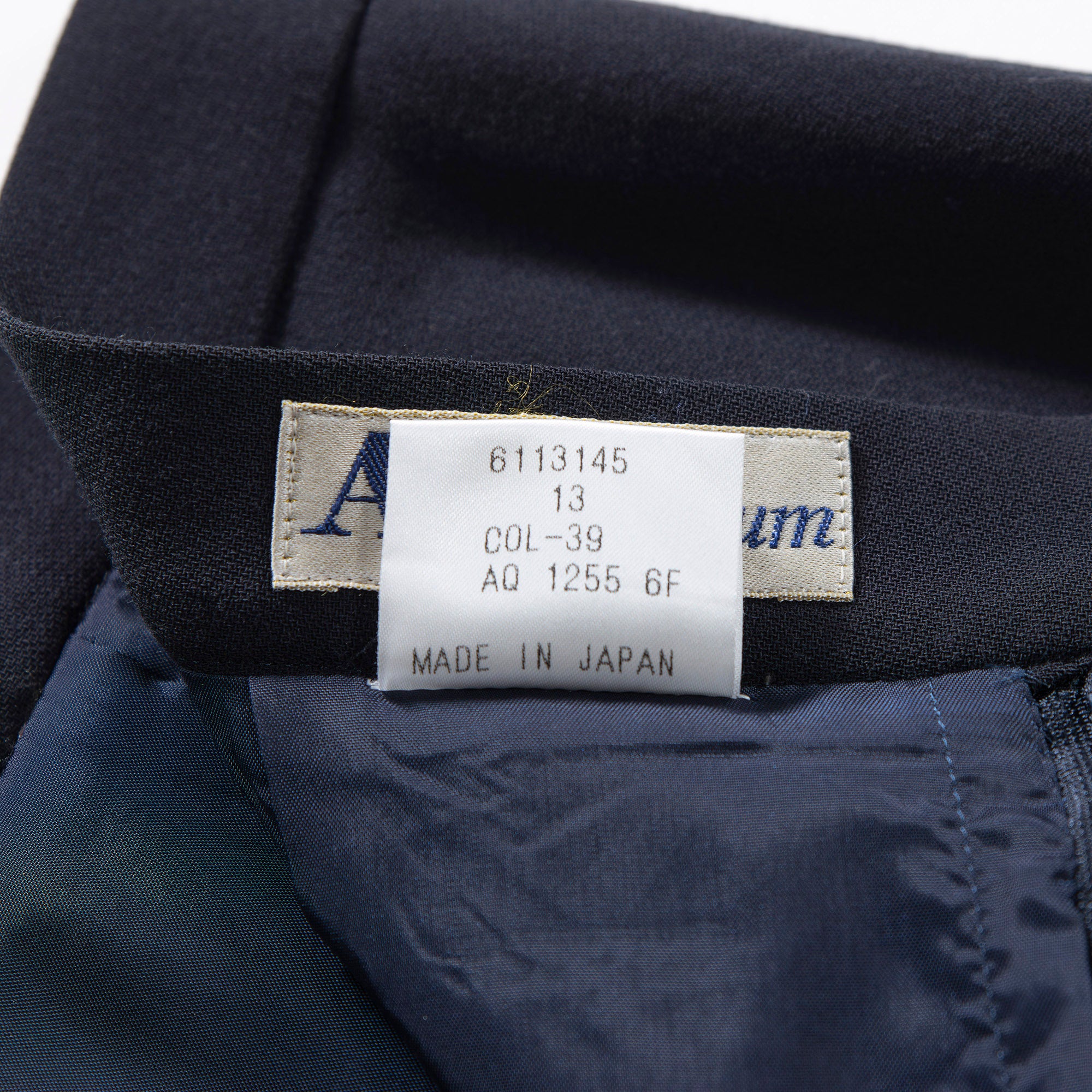 アクアスキュータム Aquascutum コクーンスカート ウール100% ネイビー レディースファッション レディースボトムス レディーススーツ